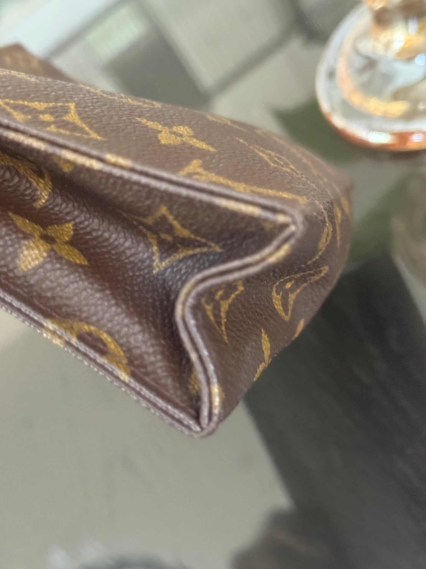 Toiletry 19 - 📅 Year 1989