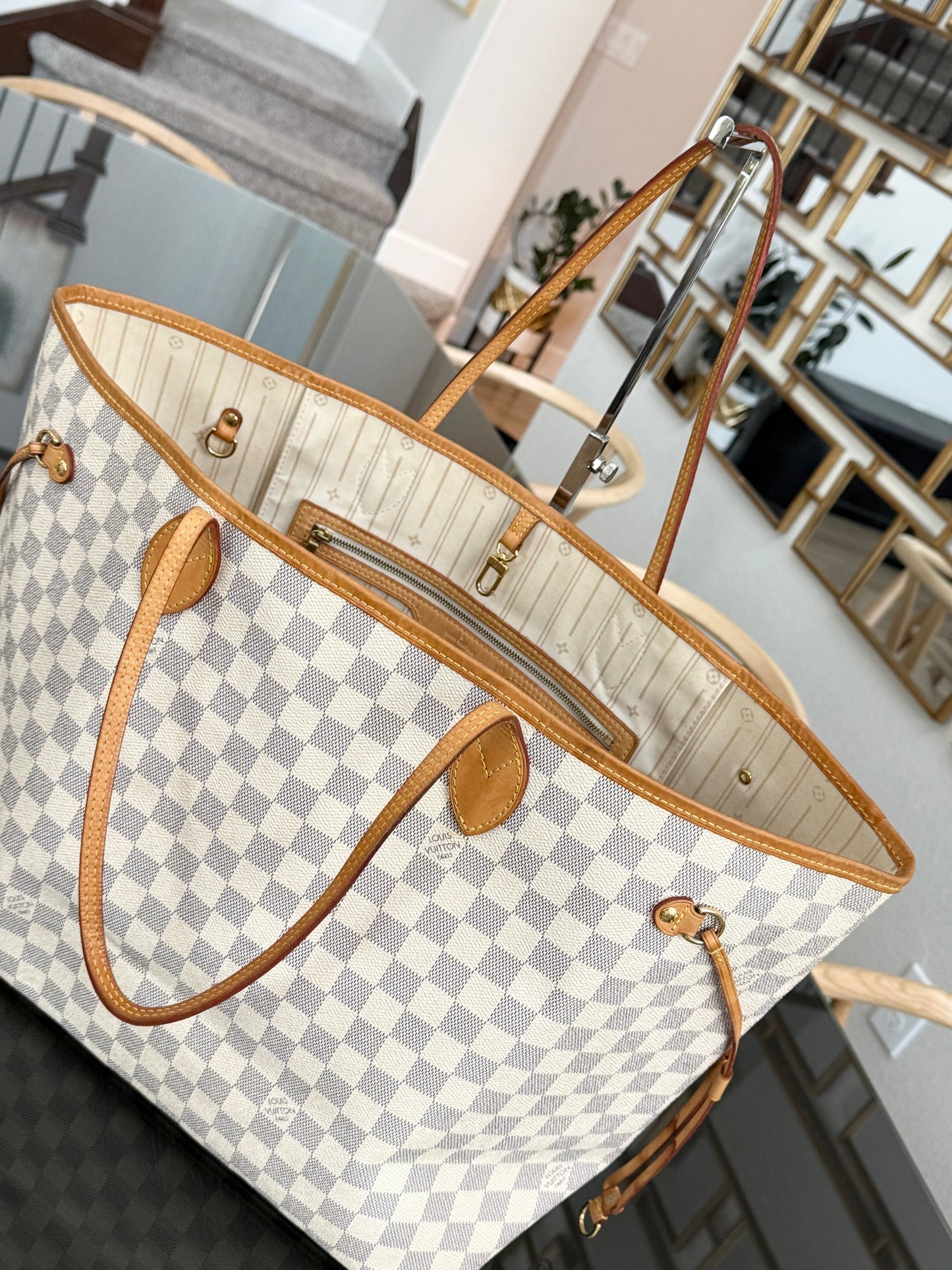 Neverfull GM in Azur with Dustbag Insert Organizer 🗓️ Year: 2011