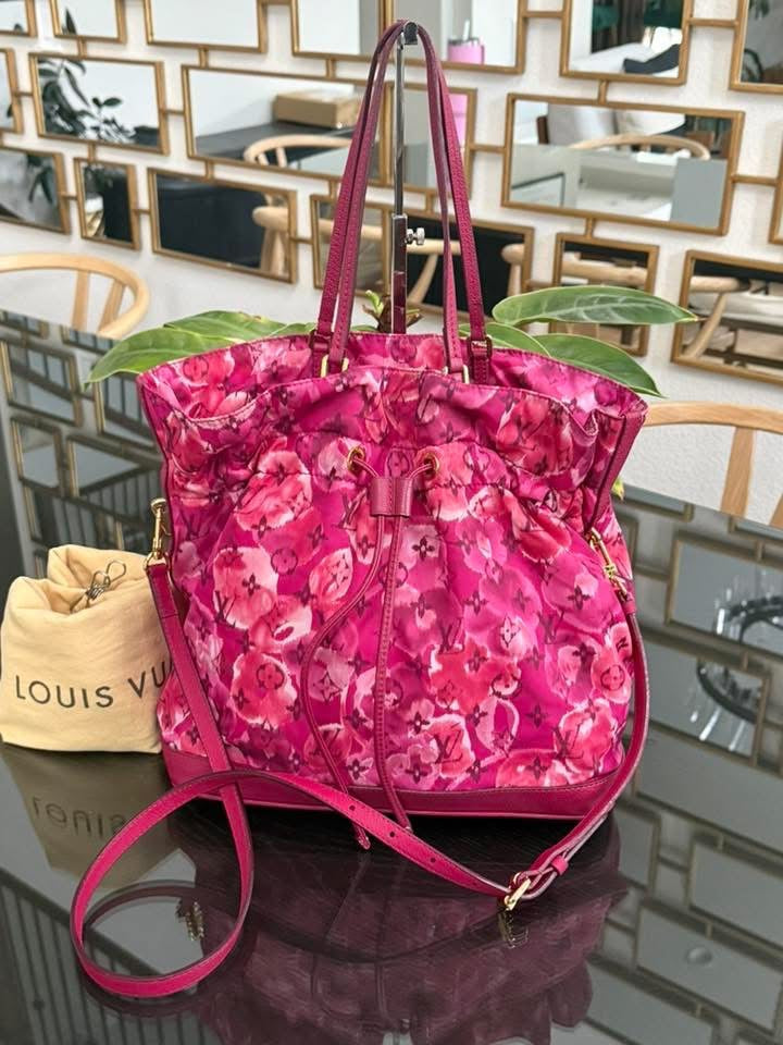 Ikat Floral Noefull MM with Original Strap and Dustbag 📅 Year: 2012