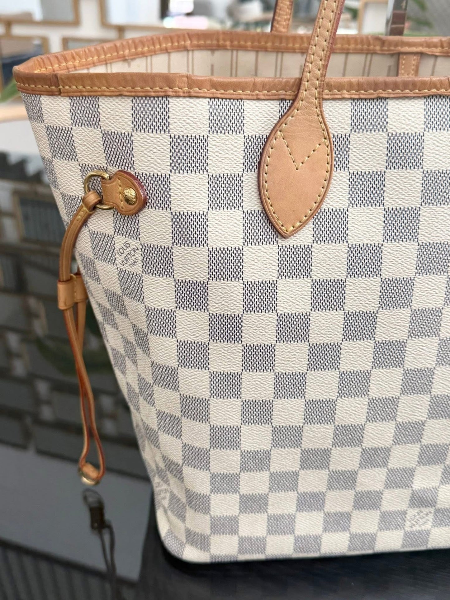 Neverfull MM Azur with Insert Organizer 📅 Year: 2011