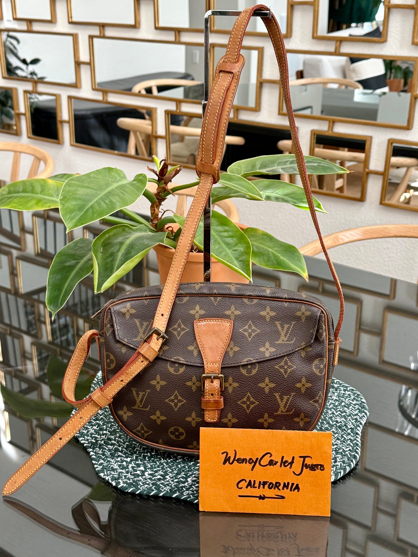 Jeaunefille MM Crossbody 📅 Year: 1990