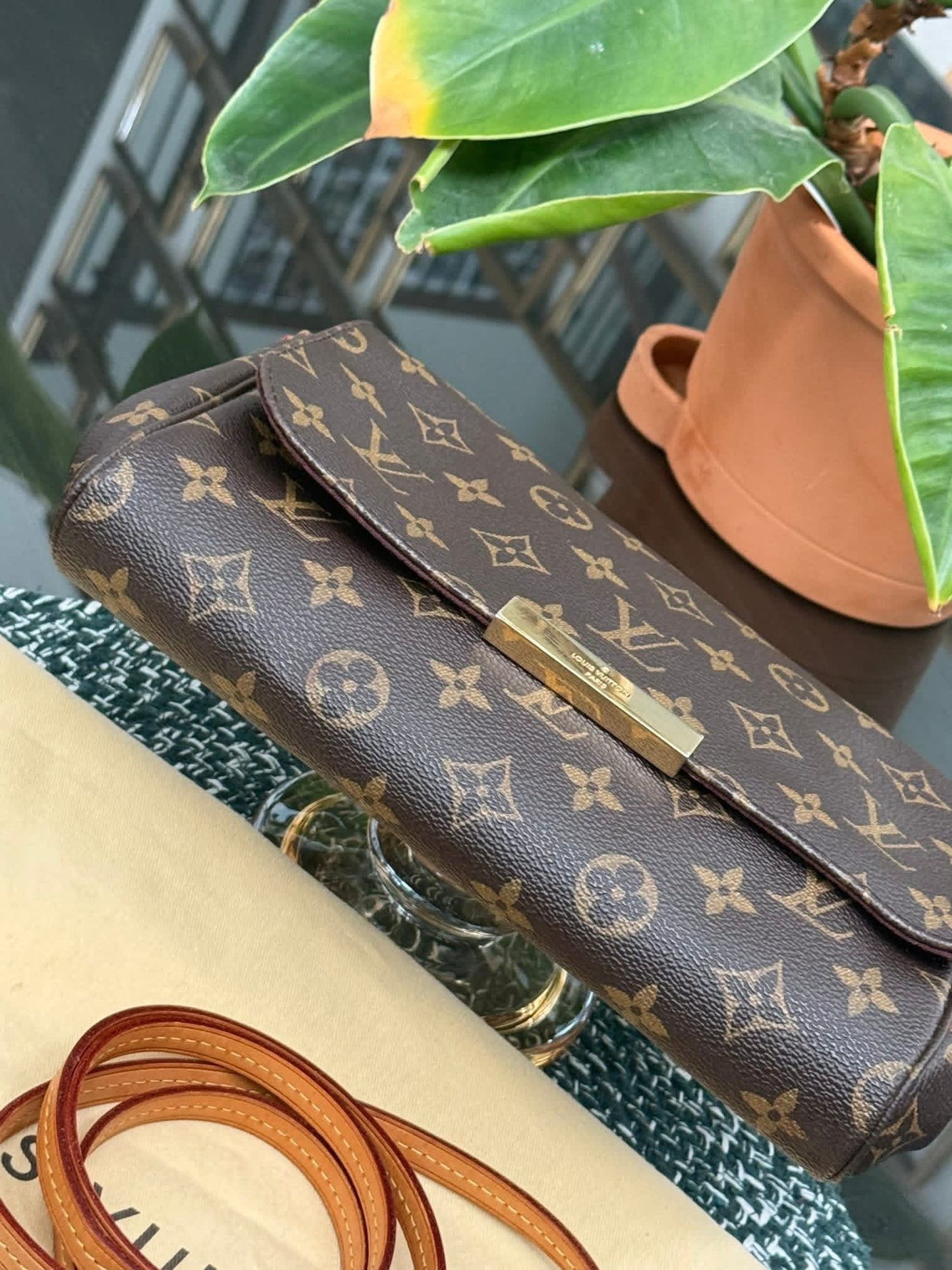Favorite MM in Monogram with Original Strap, Insert Organizer, Dustbag, Box and Paper bag 🗓️ Year: 2016