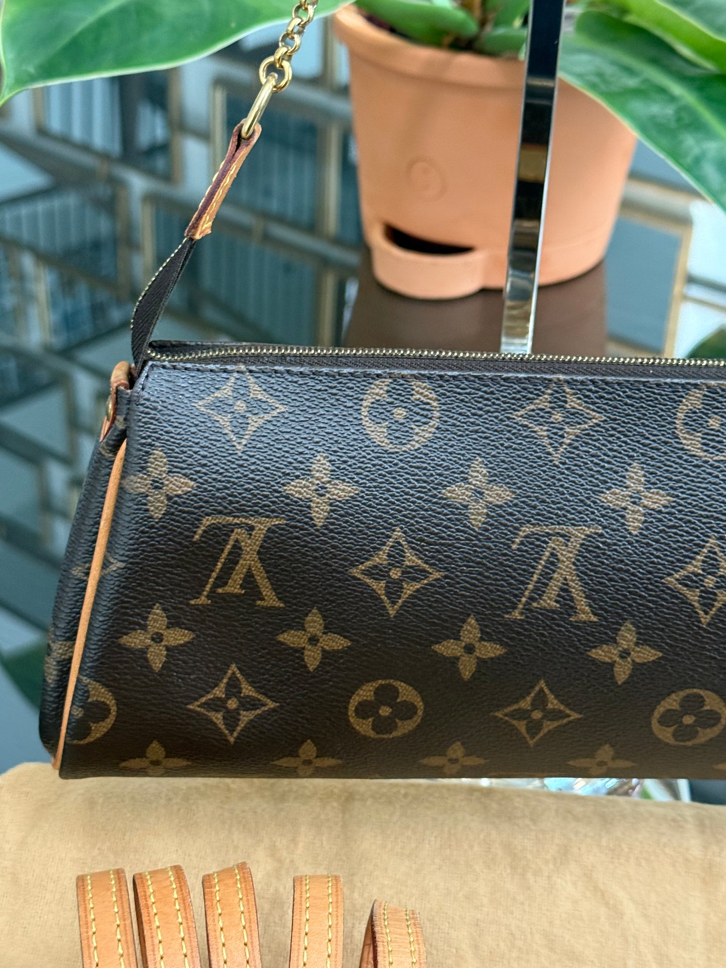 Eva Clutch in Monopoly with Dustbag, Insert Organizer, Box and Paper bag 🗓️ Year: 2012