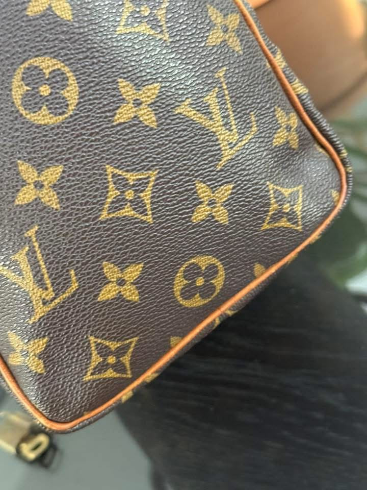 Speedy 25 in Monogram with Lock 🔐 and Key -🗓️ Year: 1994