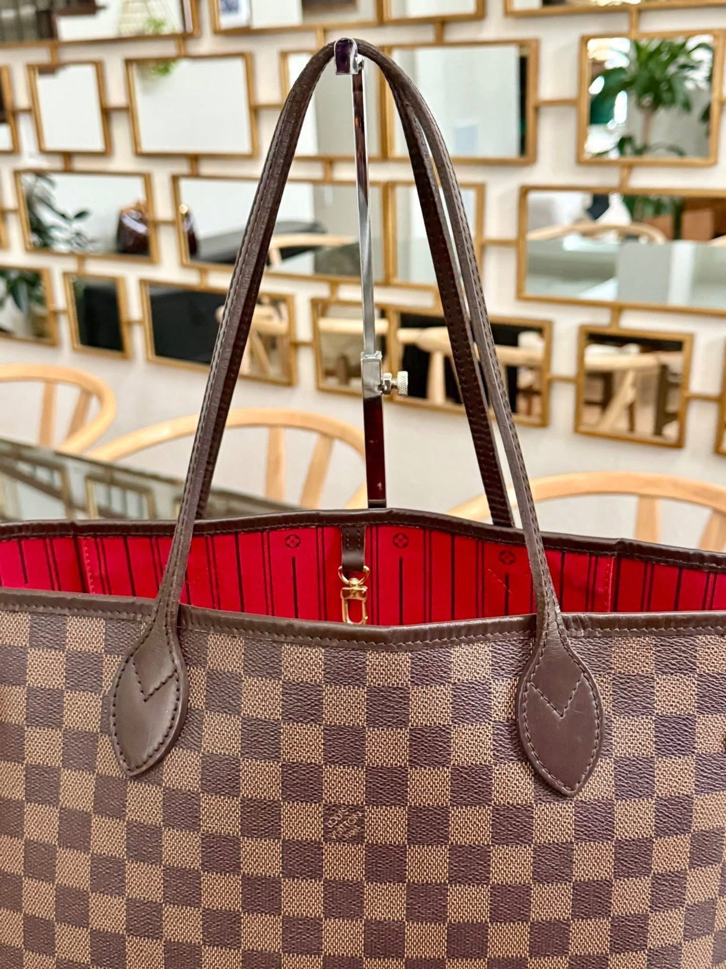 Neverfull MM in DE with Dustbag 🗓️ Year: 2010