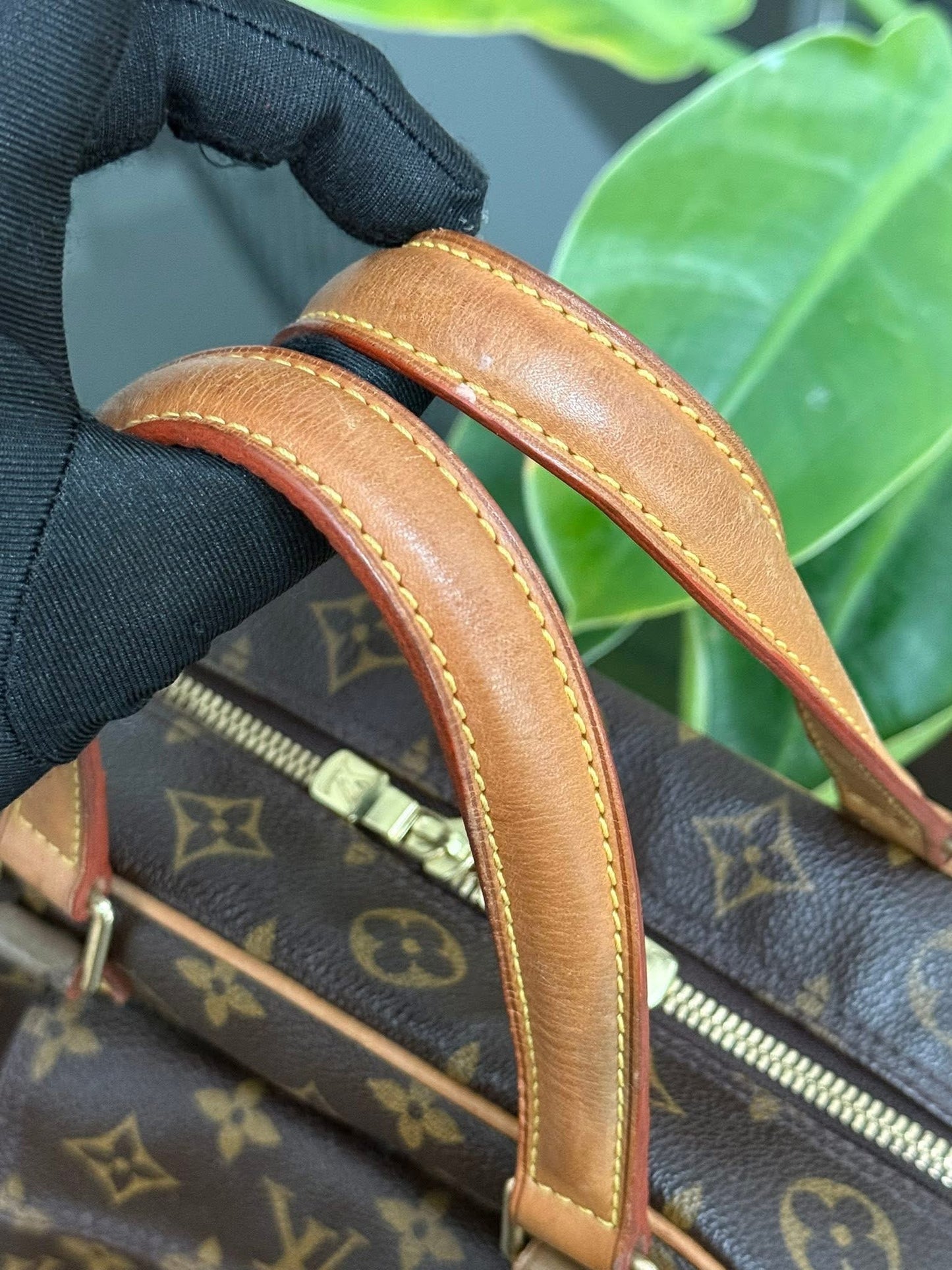 Excentri Cite Handbag🗓️ Year: 2004