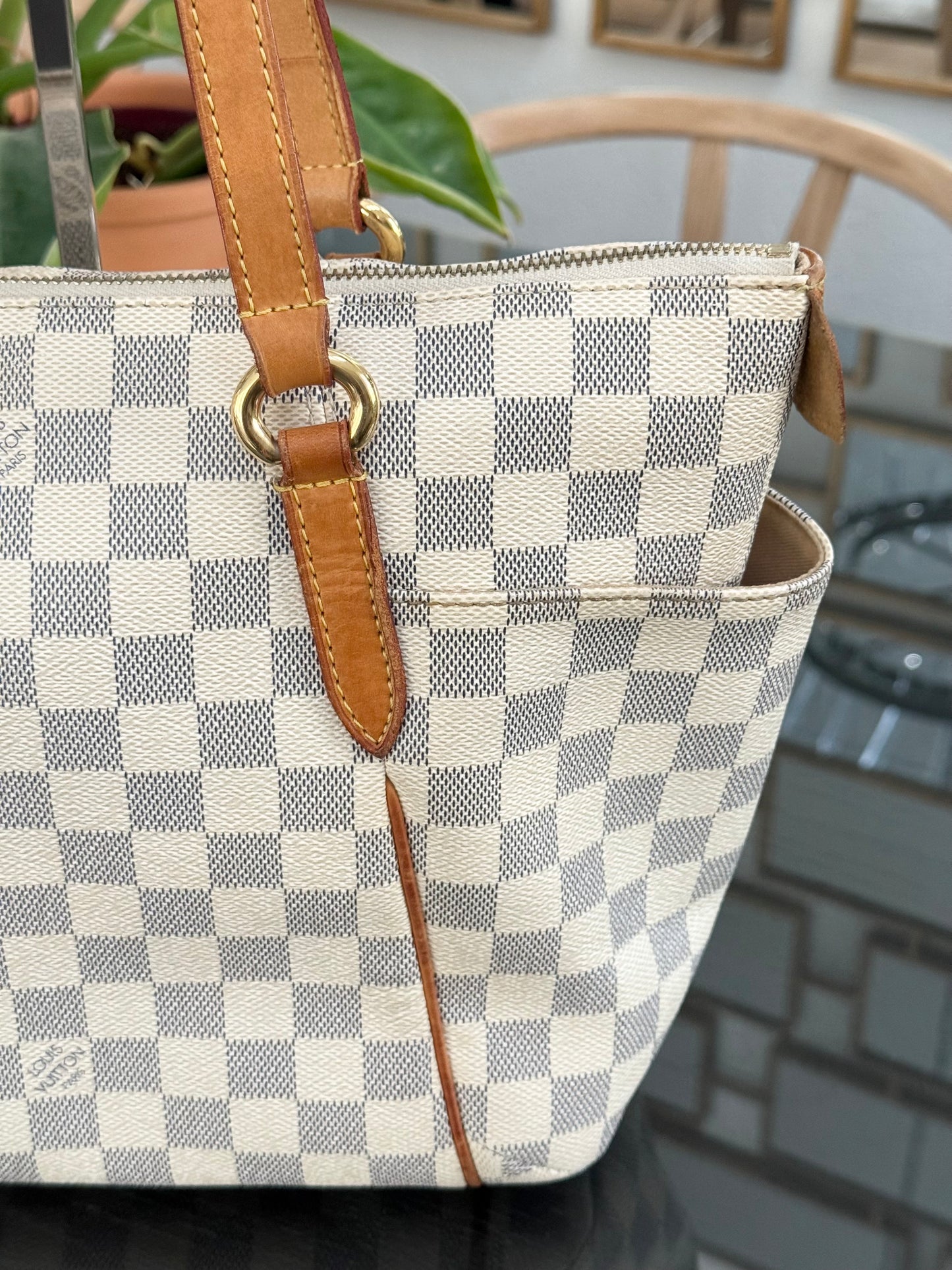 Totally PM Azur with Dustbag 📅 Year: 2011