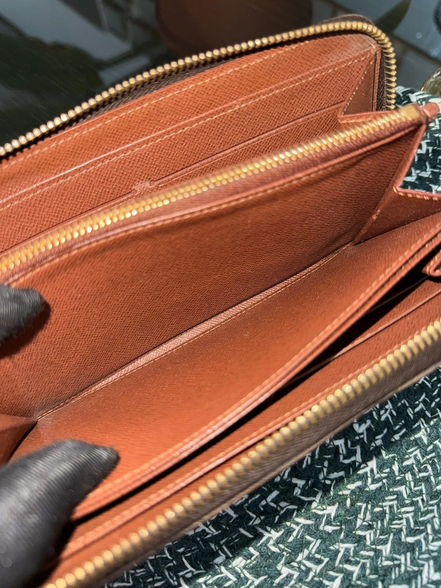 Monogram Zippy Long Wallet with Dustbag 🗓️ Year: 2013