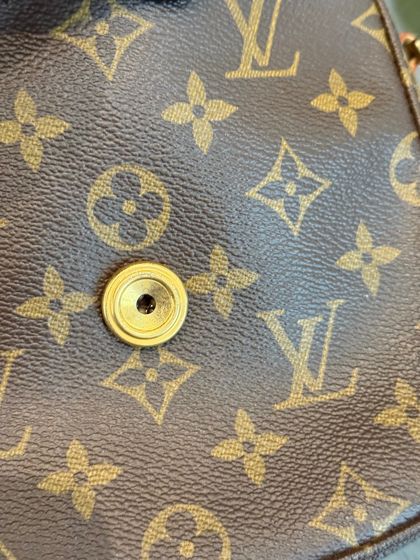 St. Cloud PM Crossbody Bag 🗓️ Year 1987