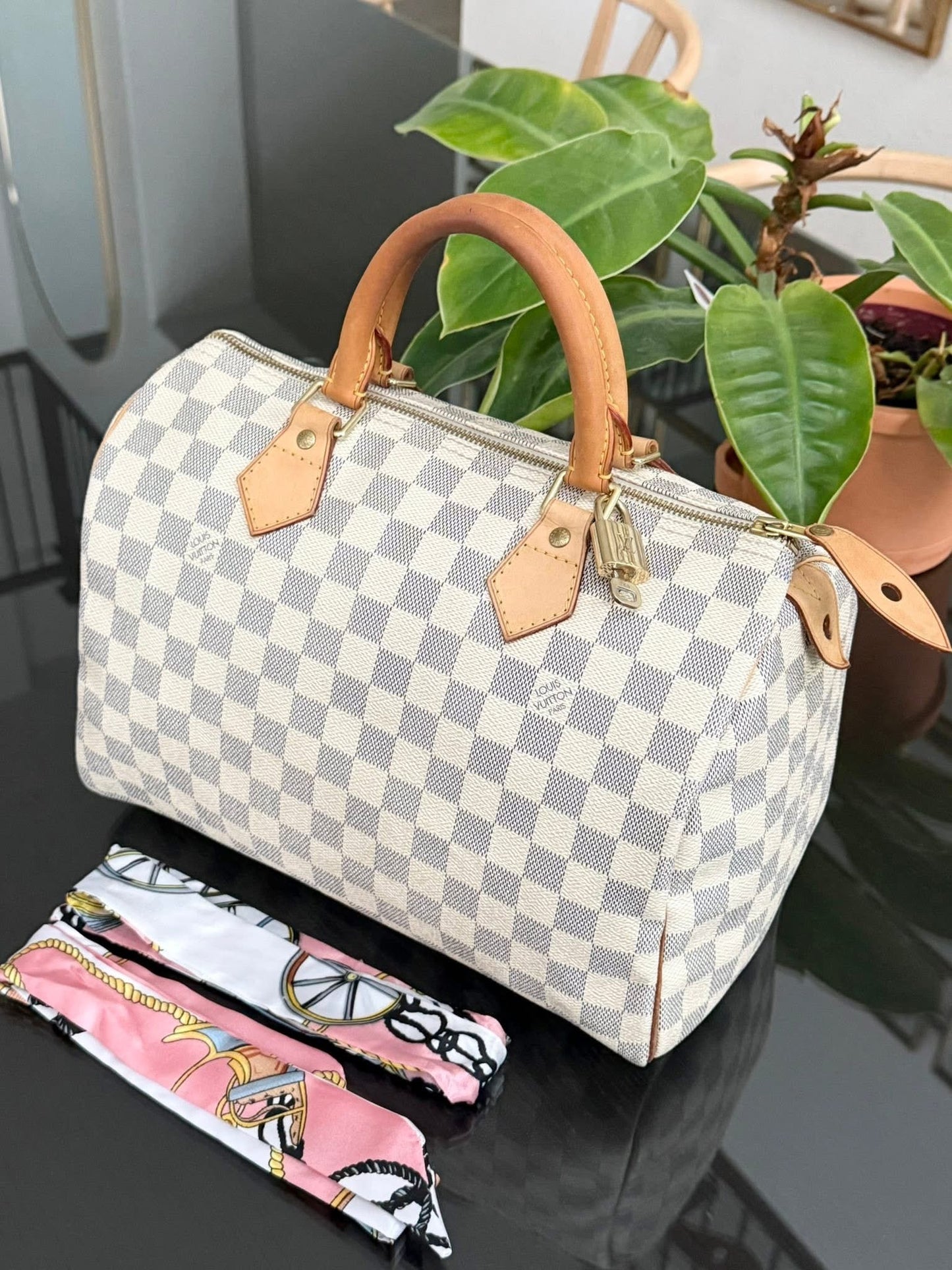 Speedy 30 in Damier Azur with lock 🔐 key, Insert Organizer and Non branded twilly -🗓️ Year 2010
