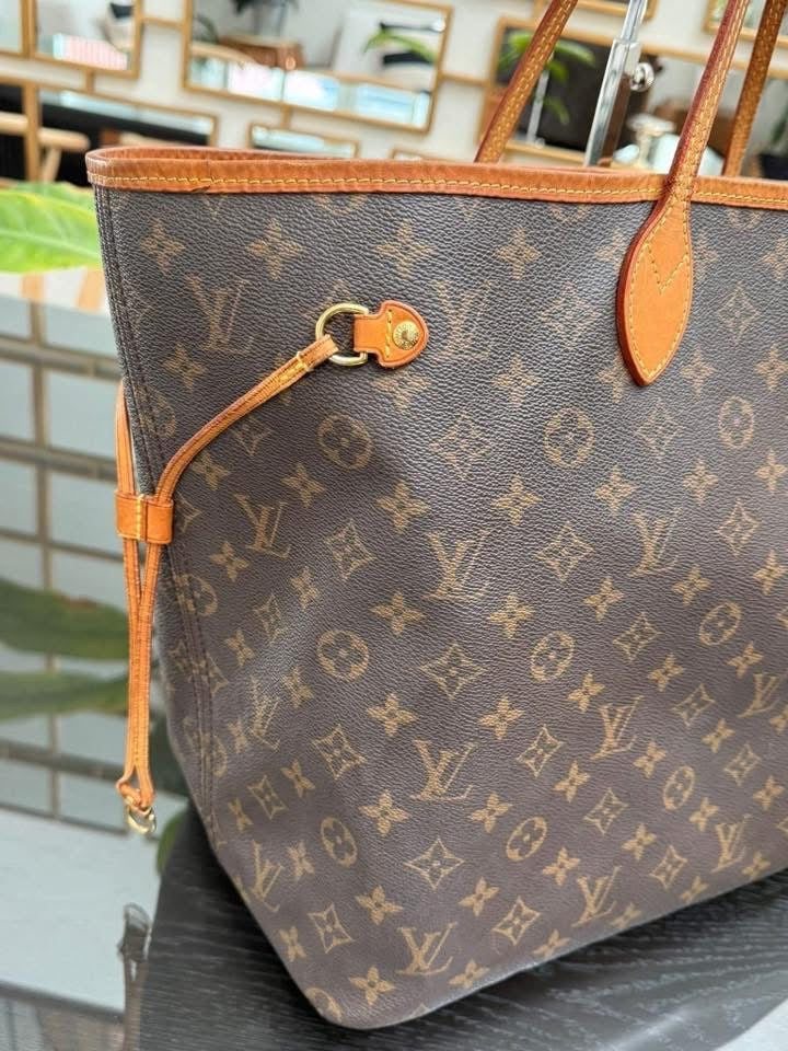 Neverfull GM in Monogram with Insert Organizer 📅 Year: 2011