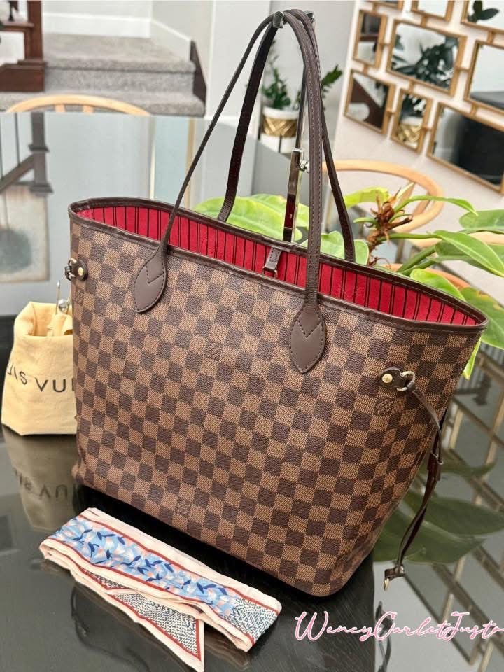 Neverfull MM in DE with Dustbag and Non branded Twilly 📅 Year: 2014