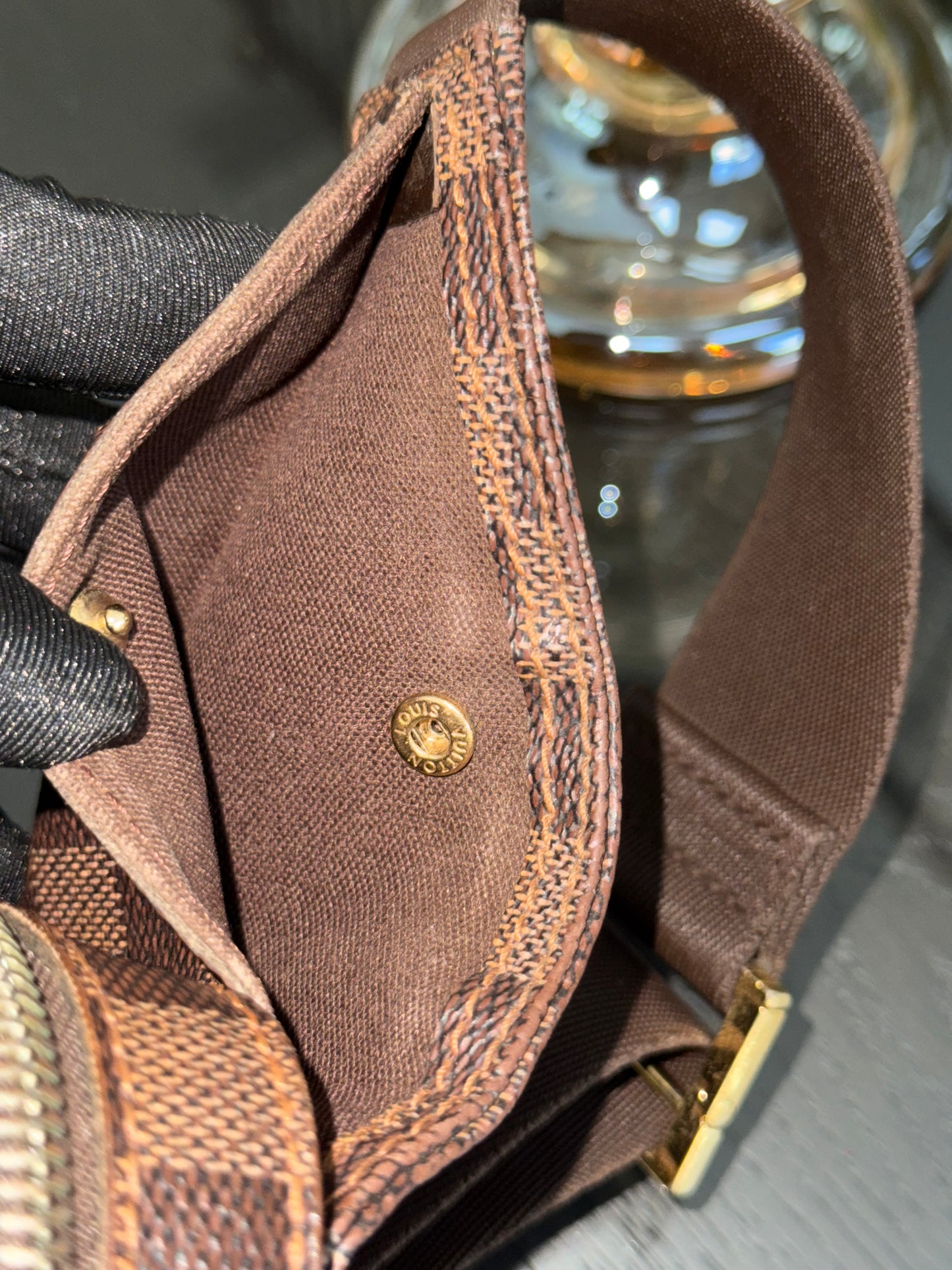 Geronimos in Damier Ebene