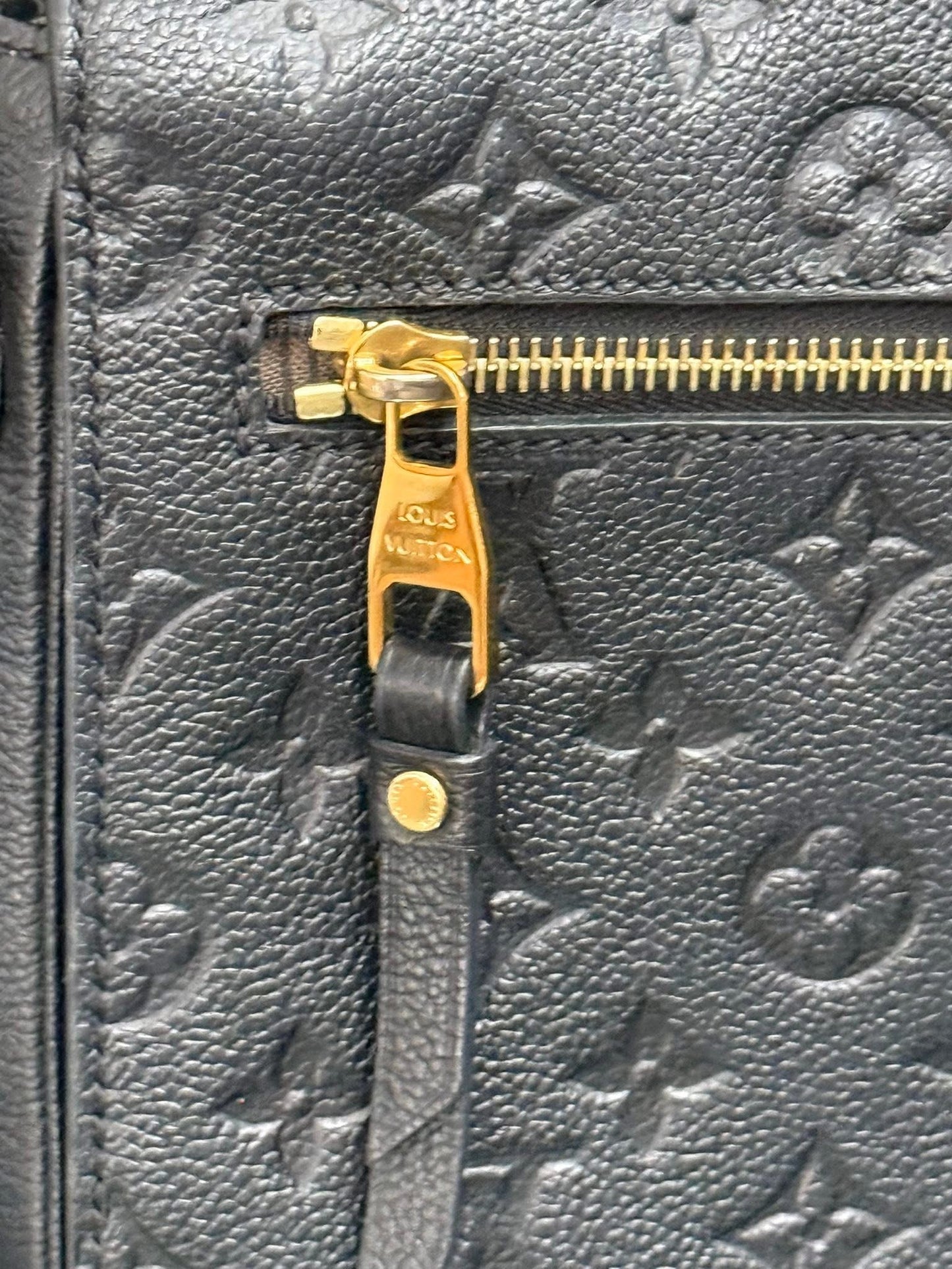 Pochette Metis Emptiente Noir with Box, Dustbag, Insert Organizer, Box and Paper bag -Microchip & Authenticed