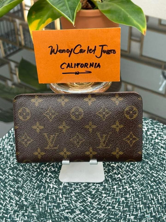 Monogram Zippy Wallet 🗓️ Year: 1998
