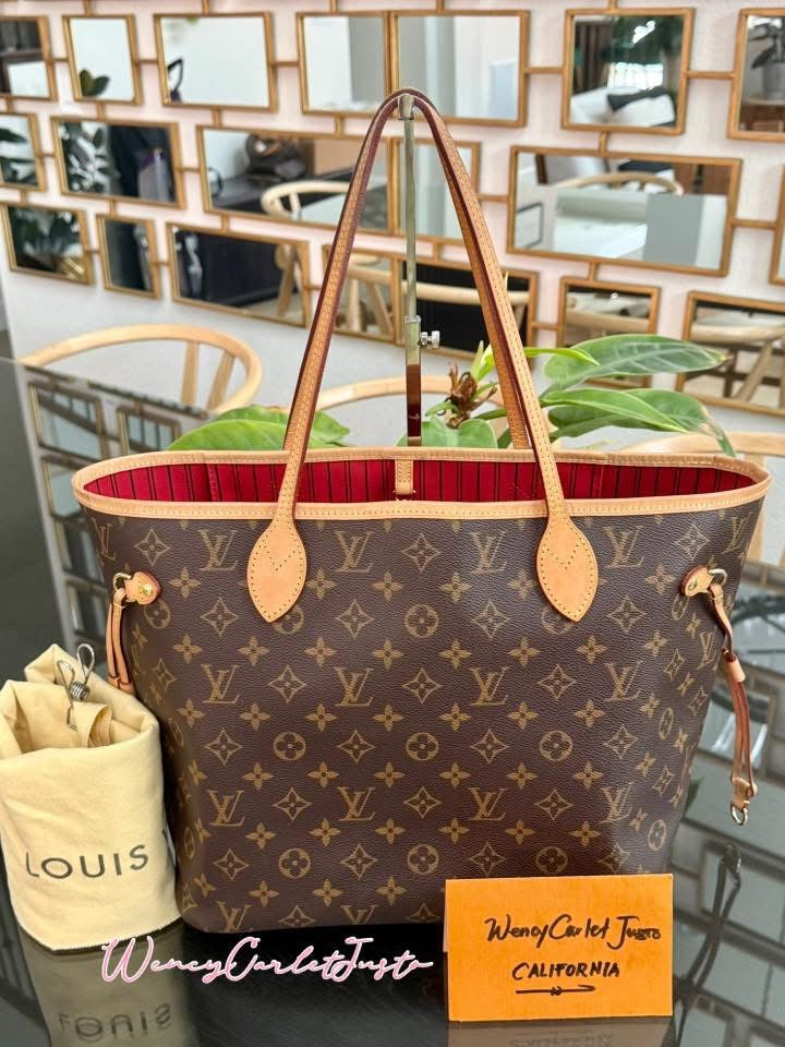 Neverfull MM Monogram in Cerise with Dustbag -🗓️ Microchip
