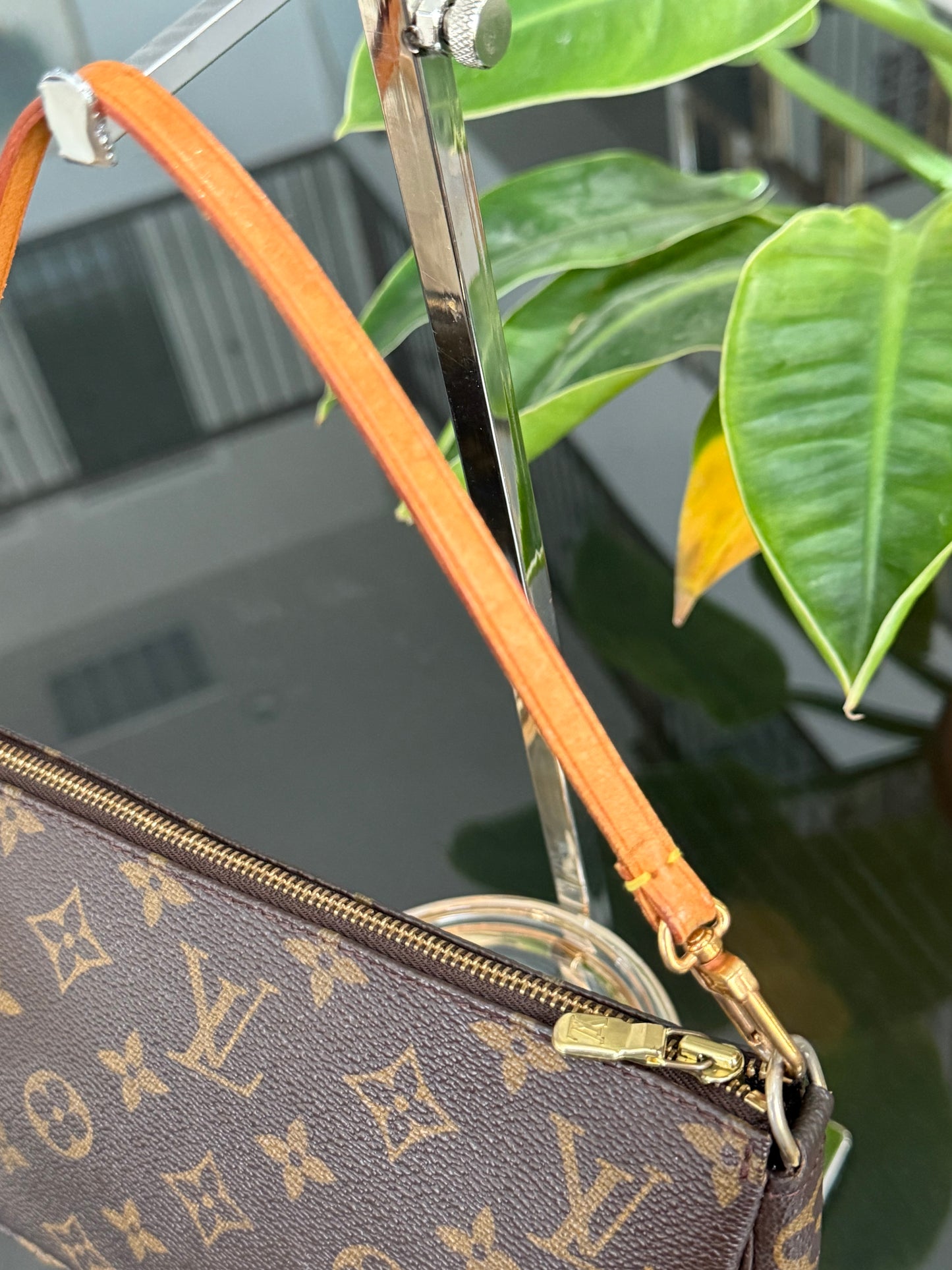 Monogram Pochette Accessories with Dustbag 📅 Year: 2000