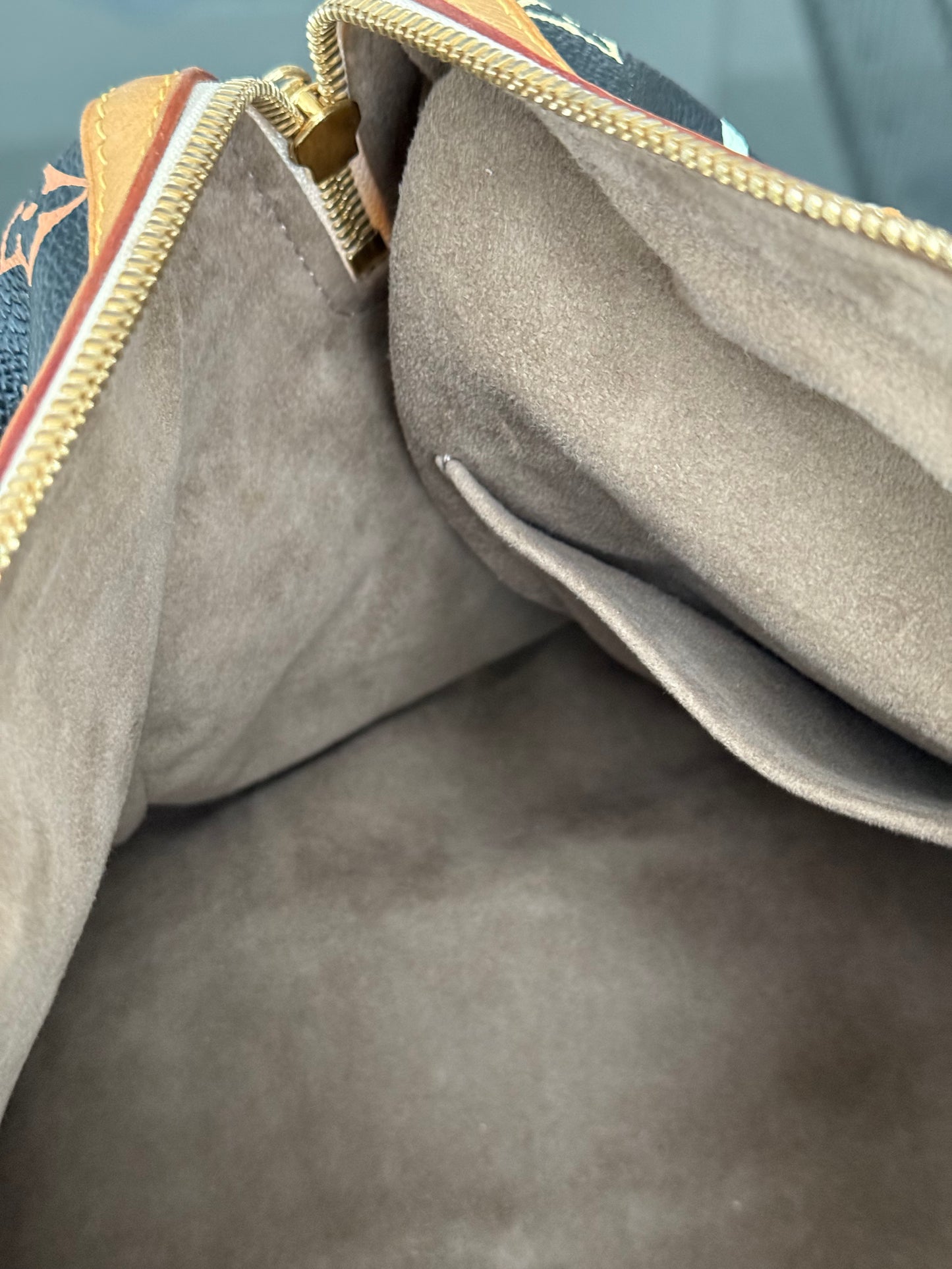 Multicolor Noir Courtney MM with Dustbag