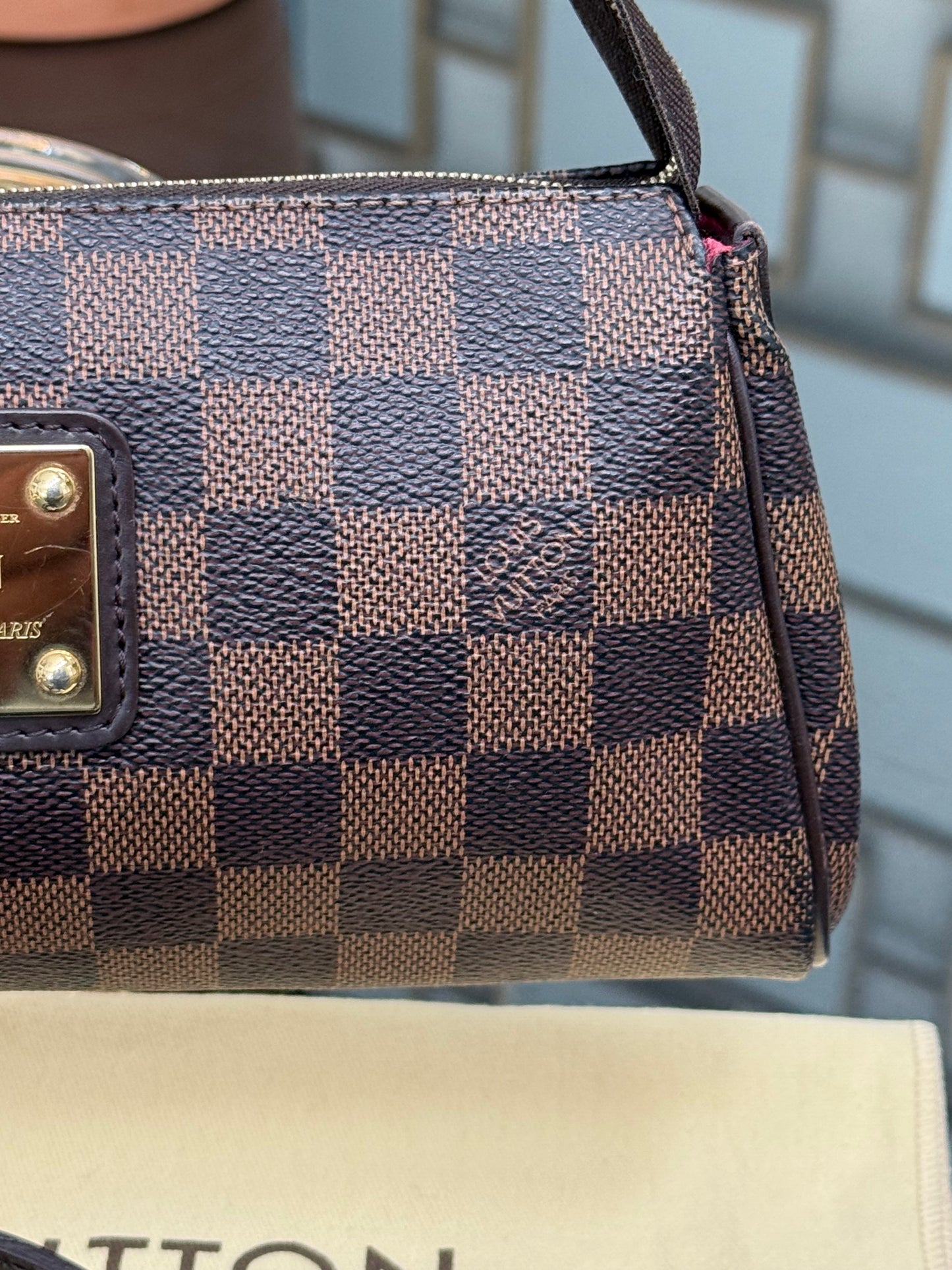 Eva Clutch in DE with Dustbag, Box and Paper bag 🗓️ Year: 2012
