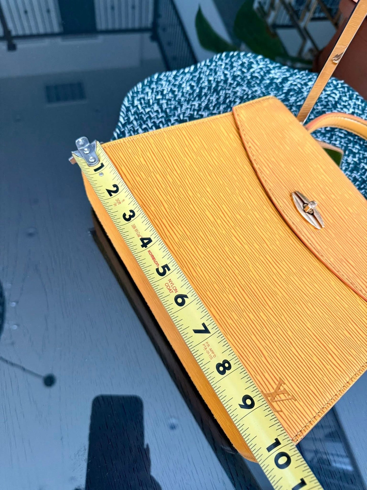 Epi Malesherbes Handbag in Tassil Yellow 🗓️ Year: 1995
