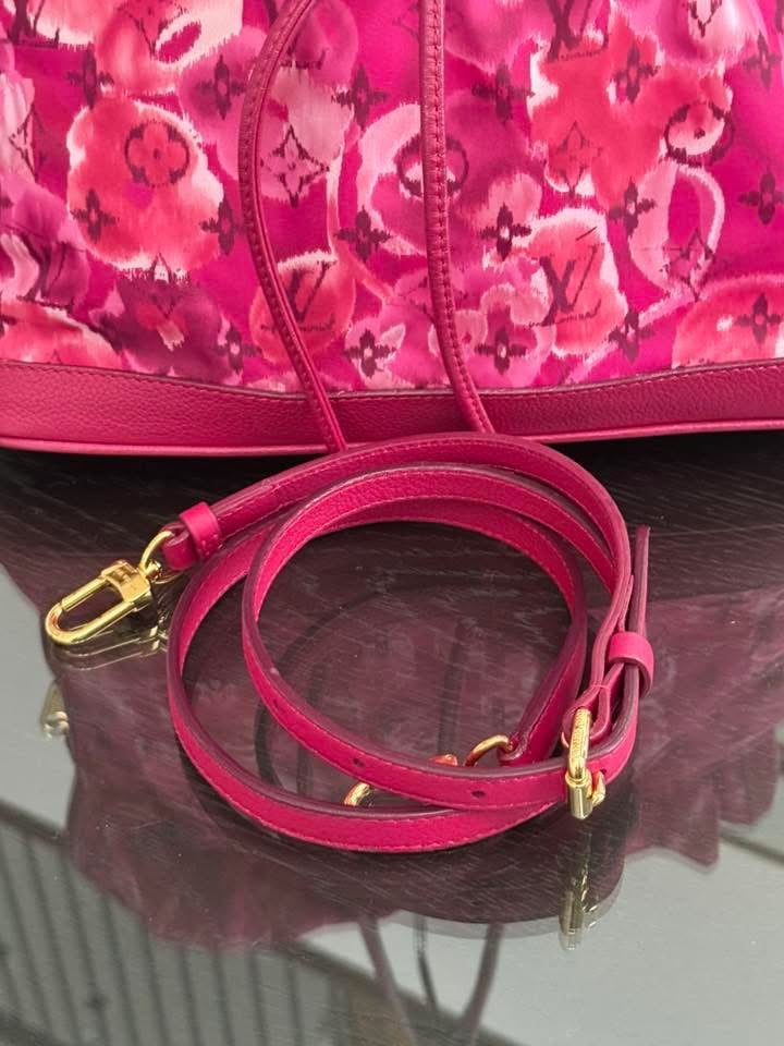 Ikat Floral Noefull MM with Original Strap and Dustbag 📅 Year: 2012