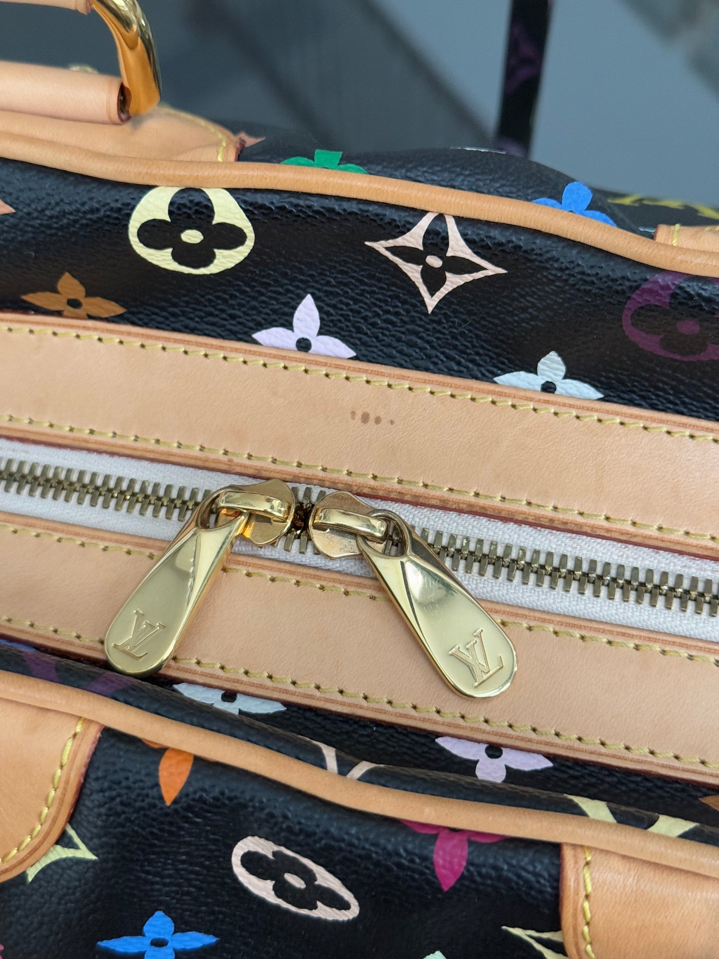 Murakami / Multicolor Claudia with Dustbag 📅 Year: 2009