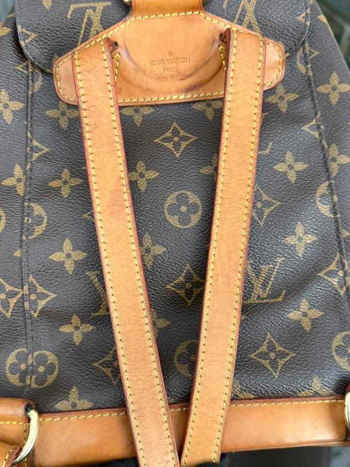 Montsouris MM - 🗓️ Year: 1999