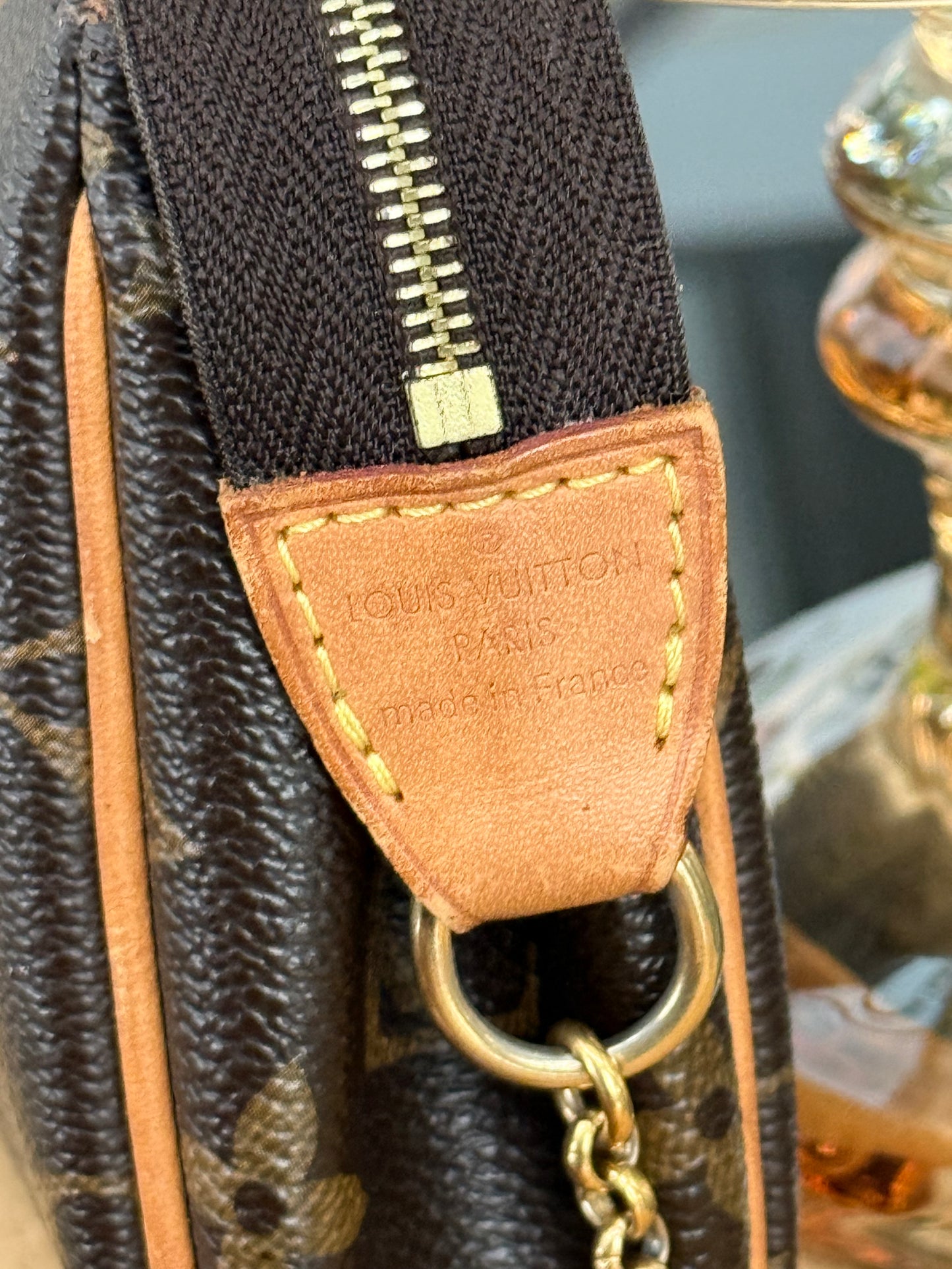 Eva Clutch in Monopoly with Dustbag, Insert Organizer, Box and Paper bag 🗓️ Year: 2012