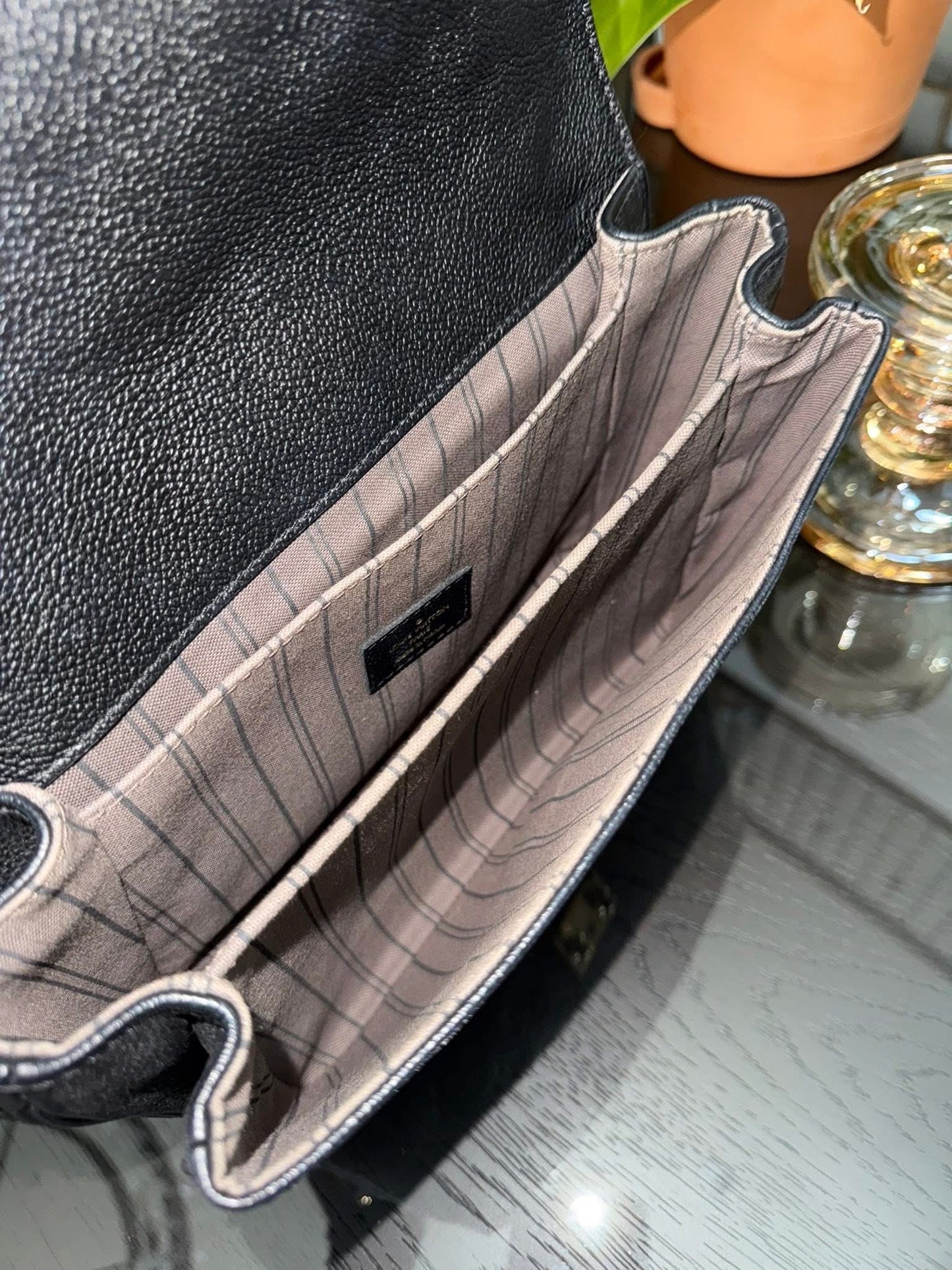 Pochette Metis Emptiente Noir with Box, Dustbag, Insert Organizer, Box and Paper bag -Microchip & Authenticed