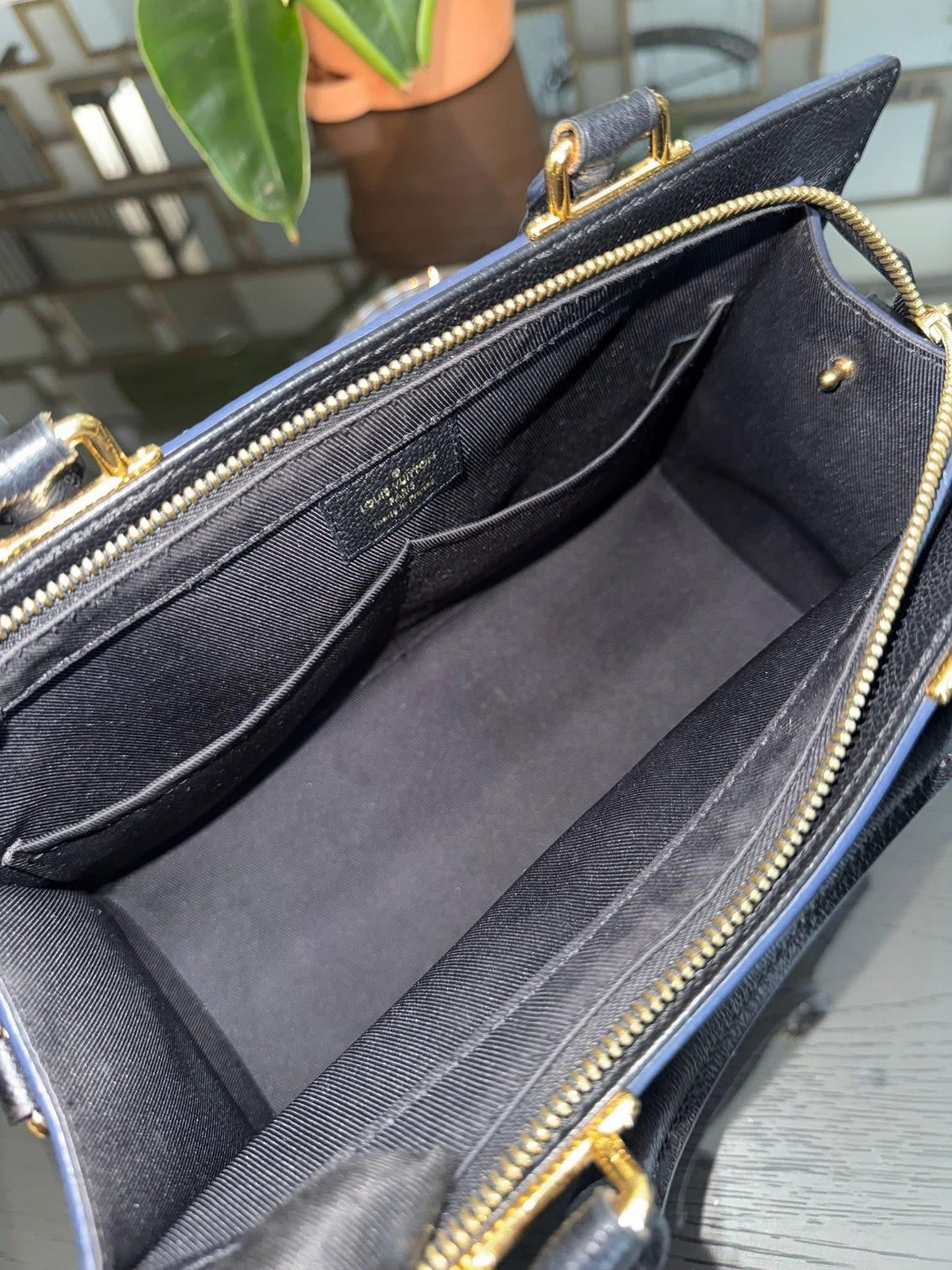 Sully PM Empreinte Noir with Original Strap and Dustbag 📅 Year: 2019
