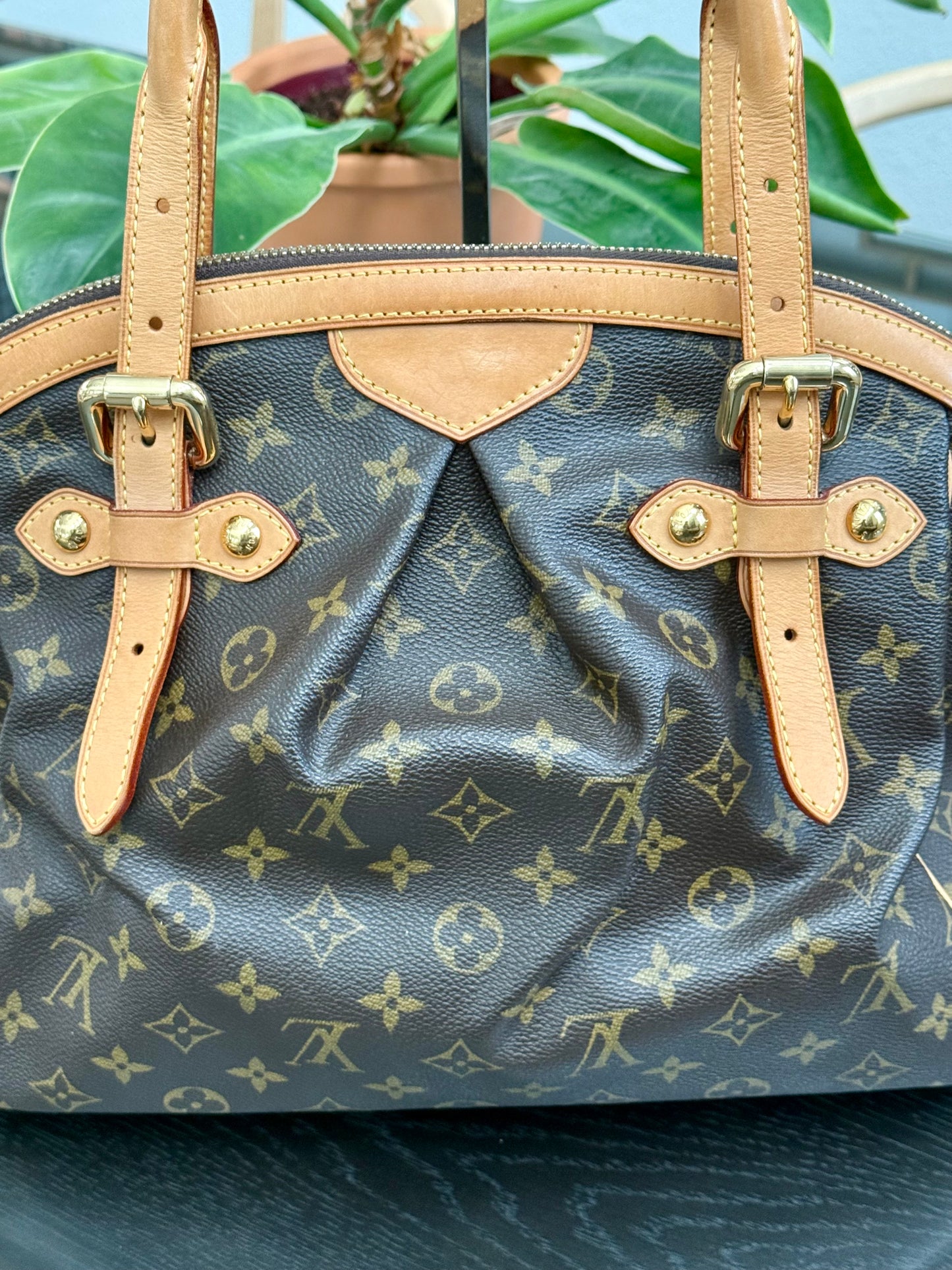 🌺 Tivoli GM in Monogram - 🗓️ Year: 2008