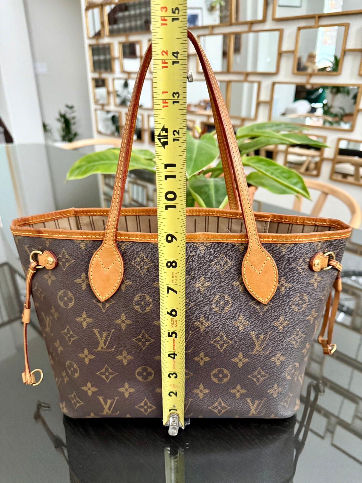 Neverfull PM in Monogram with Dustbag and Insert Organizer 🗓️ Year: 2009
