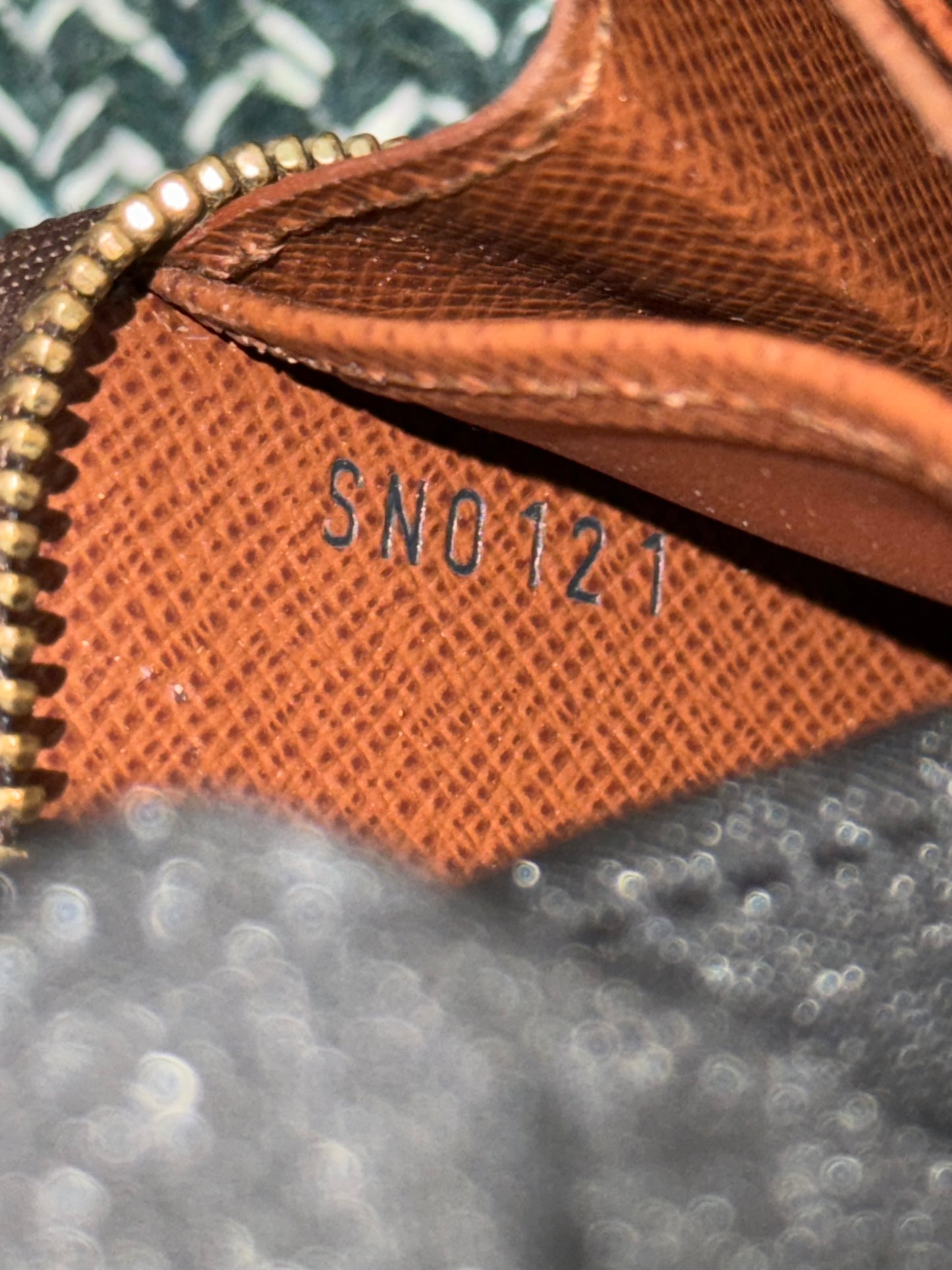 Monogram Zippy Compact Wallet with Box and Paper bag 🗓️ Year: 2011