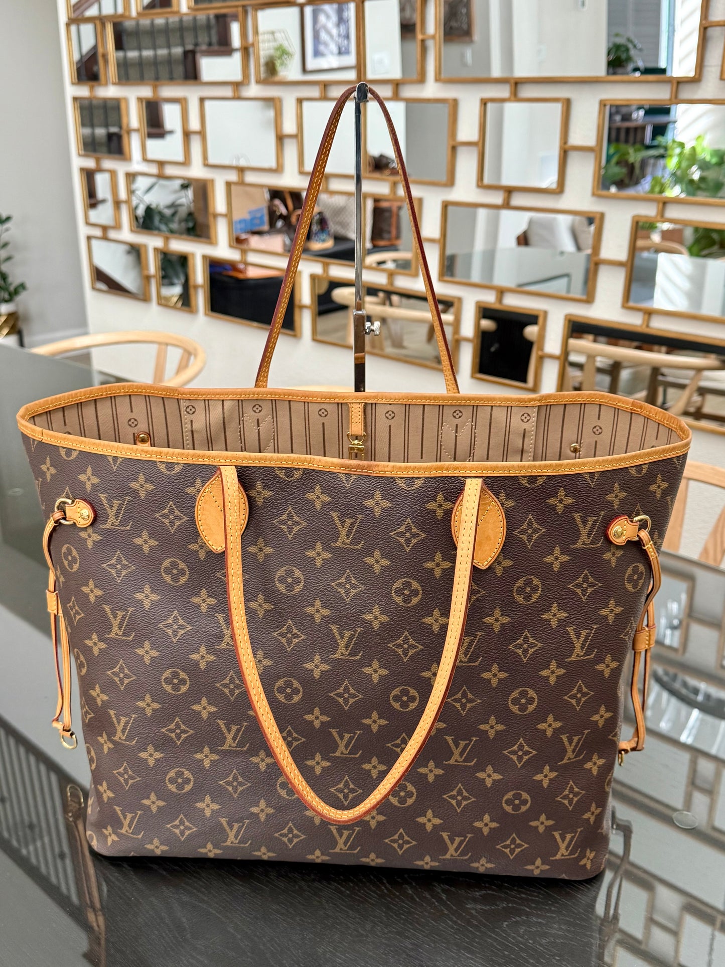 Neverfull GM with Dustbag Insert Organizer 🗓️ Year: 2013