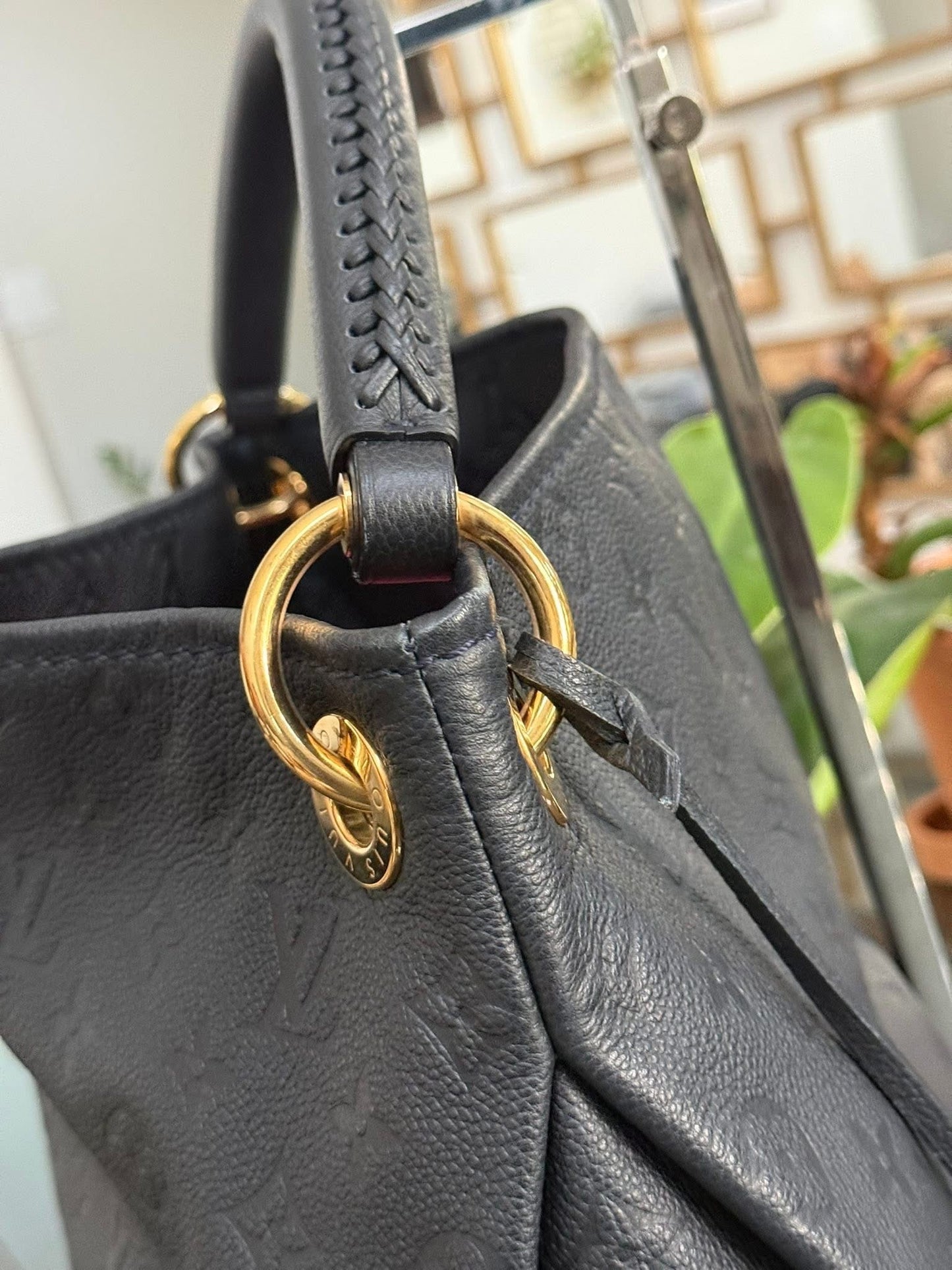 Artsy MM Empriente in Black/ Dark Blue with Dustbag and Insert Organizer 📅 Year: 2012
