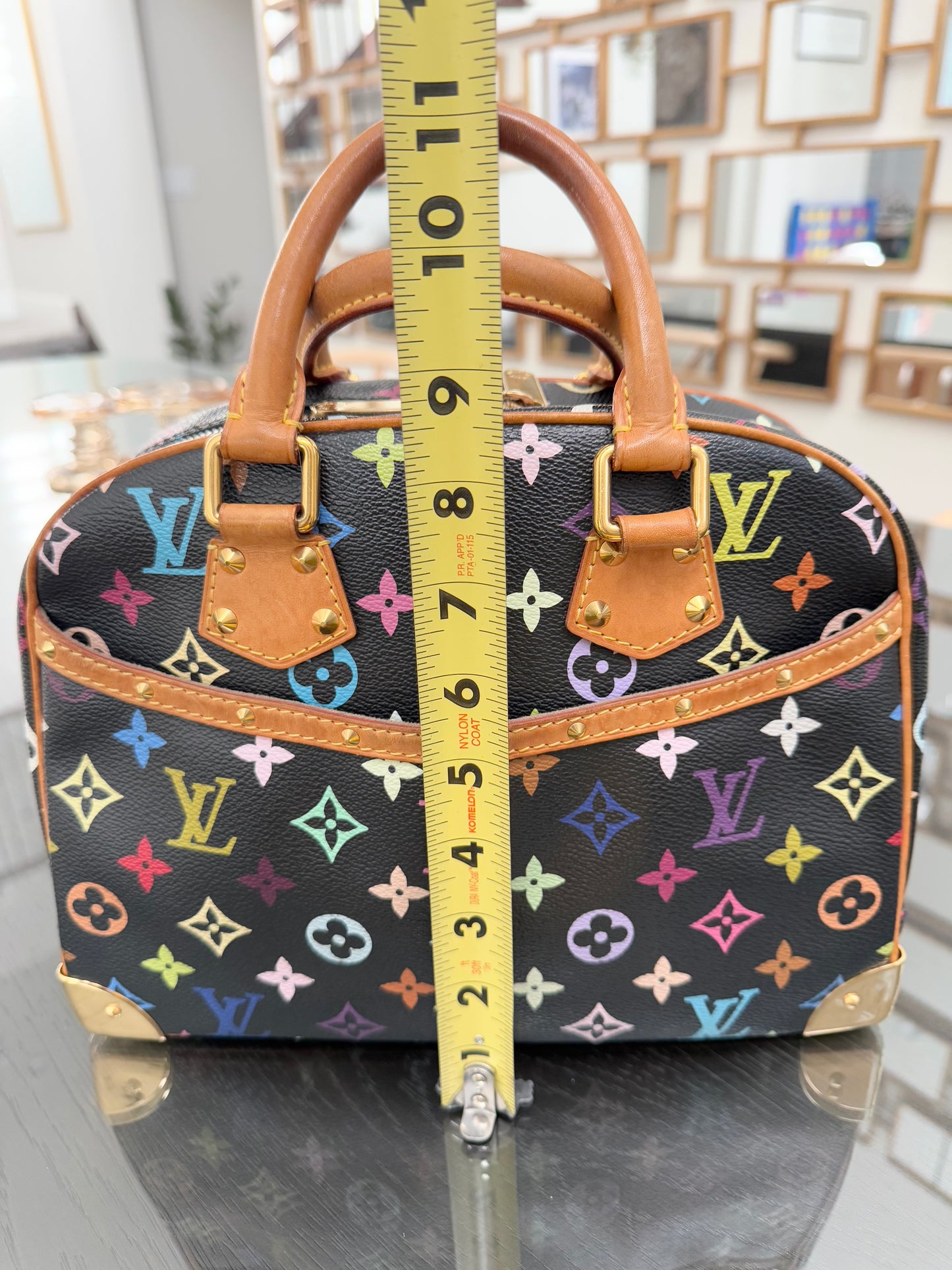 Multicolor Trouville with Dustbag📅 Year: 2004