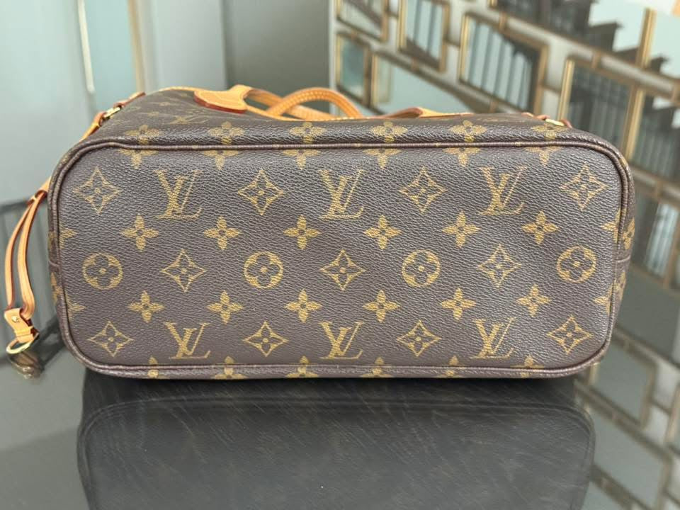 Neverfull PM in Monogram with Dustbag 🗓️ Year: 2009