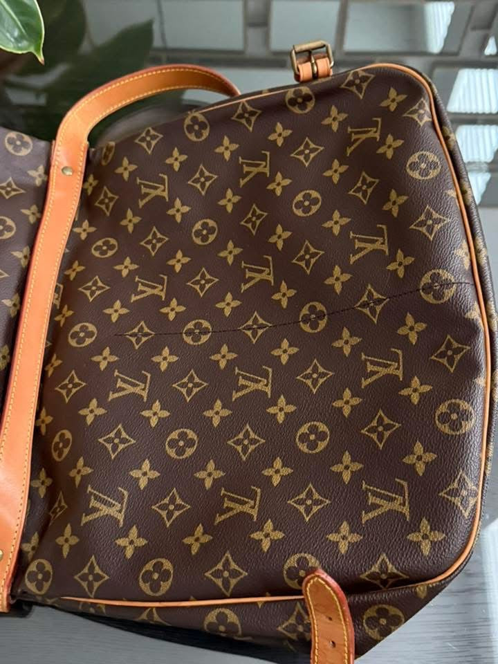 Saumur 35 Crossbody -🗓️ Year: 1989