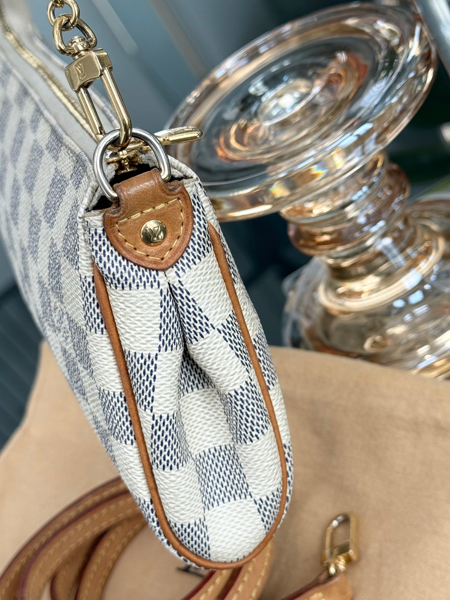 Eva Clutch in Azur with Original Strap,Box Dustbag and Insert Organizer 🗓️ Year: 2011