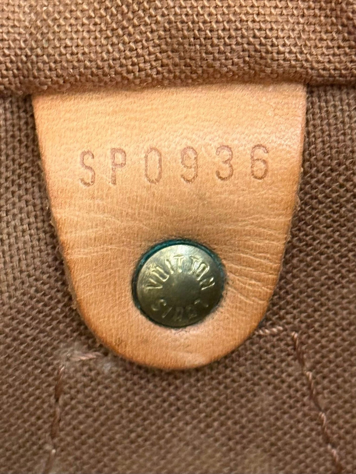 Speedy 30 with Lock 🔐 and Key 🔑 🗓️ Year: 1996
