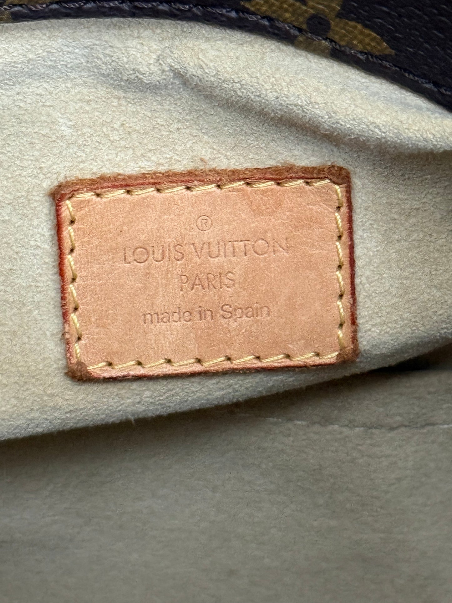 Artsy MM with Dustbag and Insert Organizer 🗓️ Year: 2012