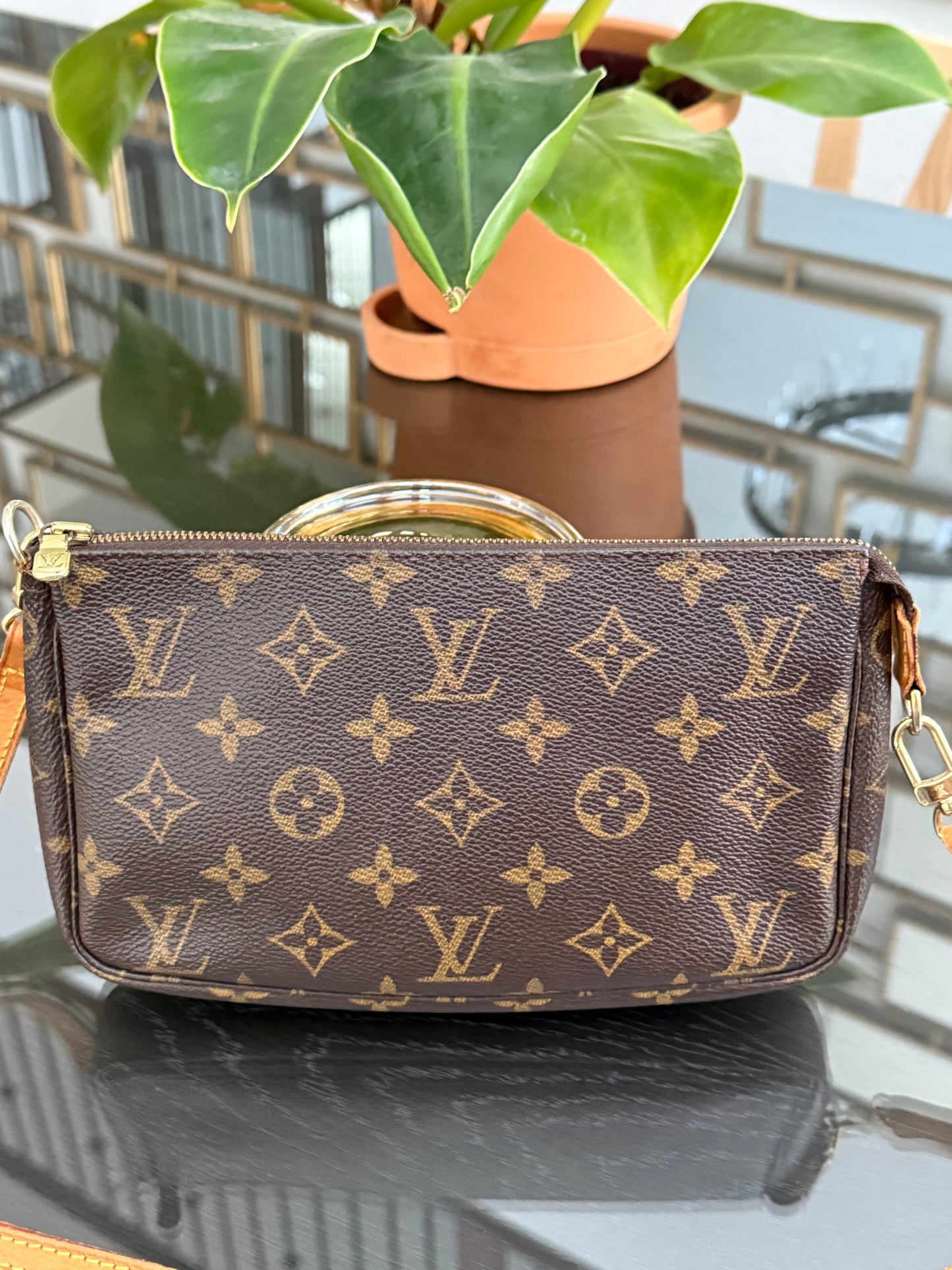 Pochette Accessories with Crossbody Strap - 📅 Year: 1999