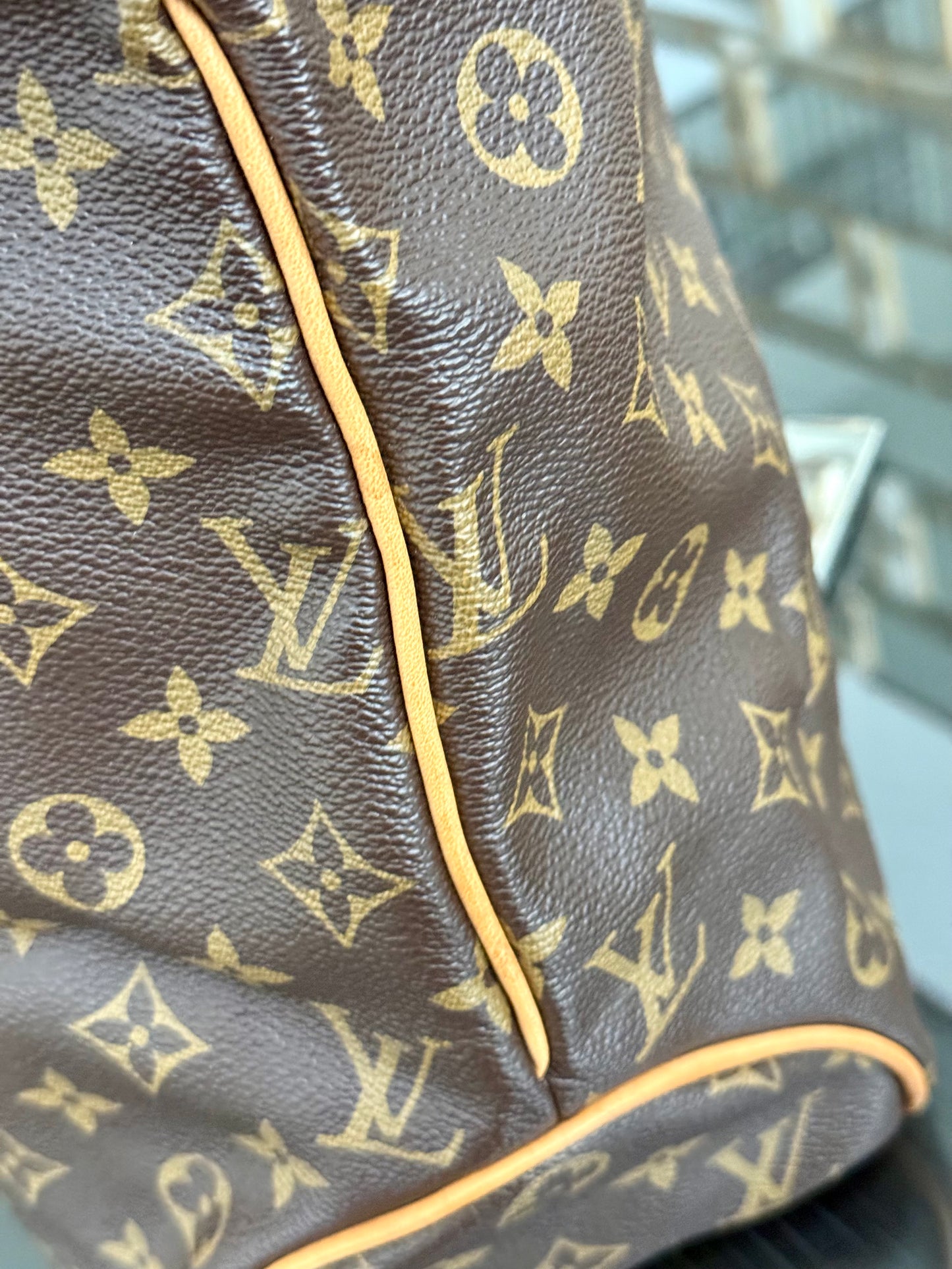 Delightful MM with Dustbag 📅 Year: 2010