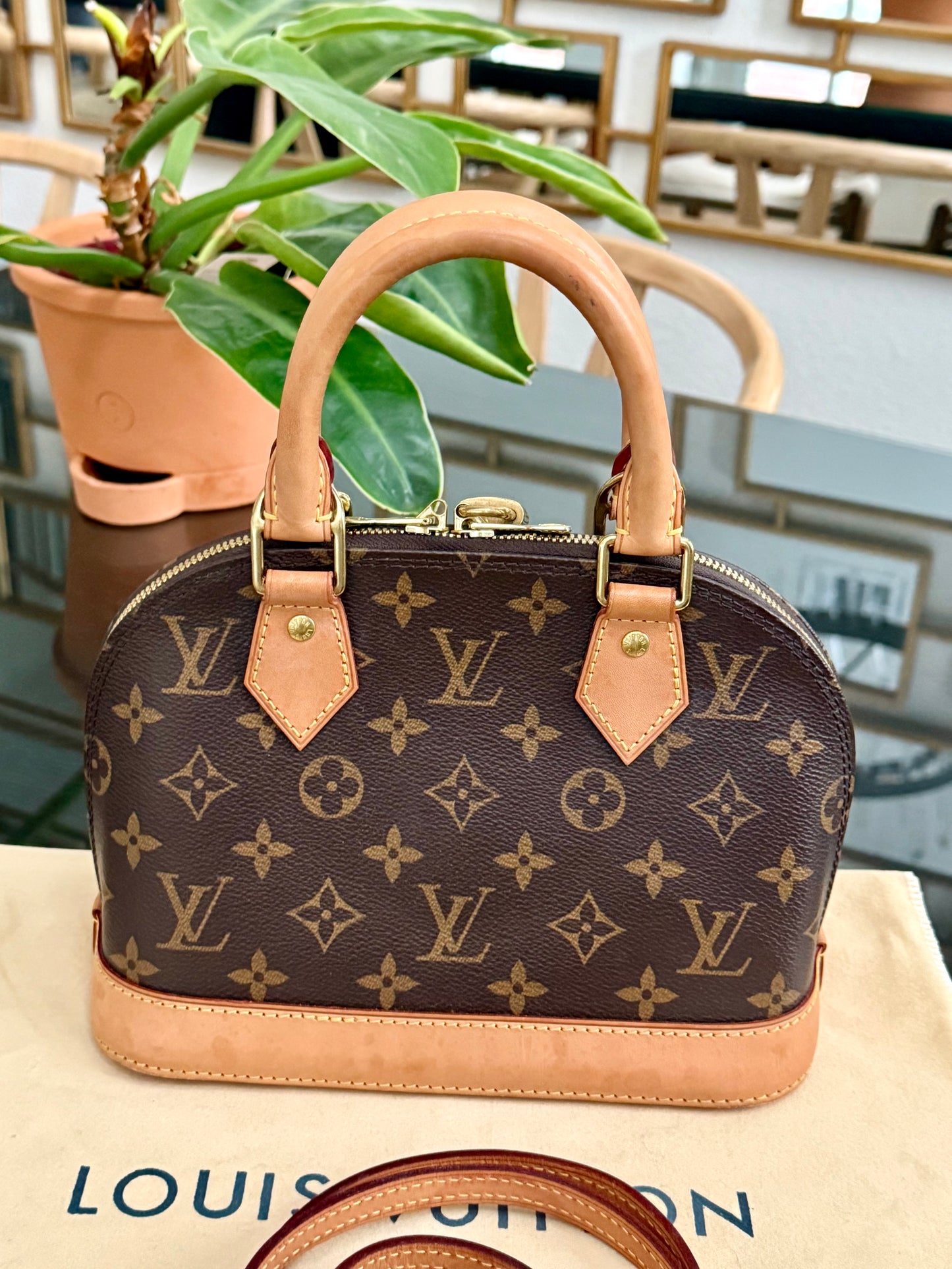 Alma BB with Original Strap , Clochette , Lock 🔐 keys, Box , dustbag and Paper bag - 📅 Year: 2021