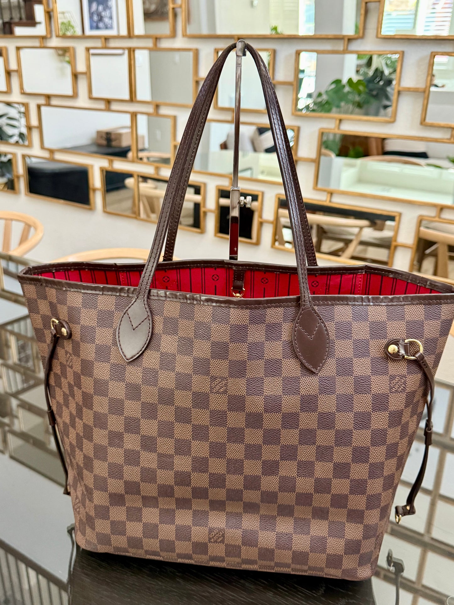 Neverfull MM in DE with Dustbag 🗓️ Year: 2010