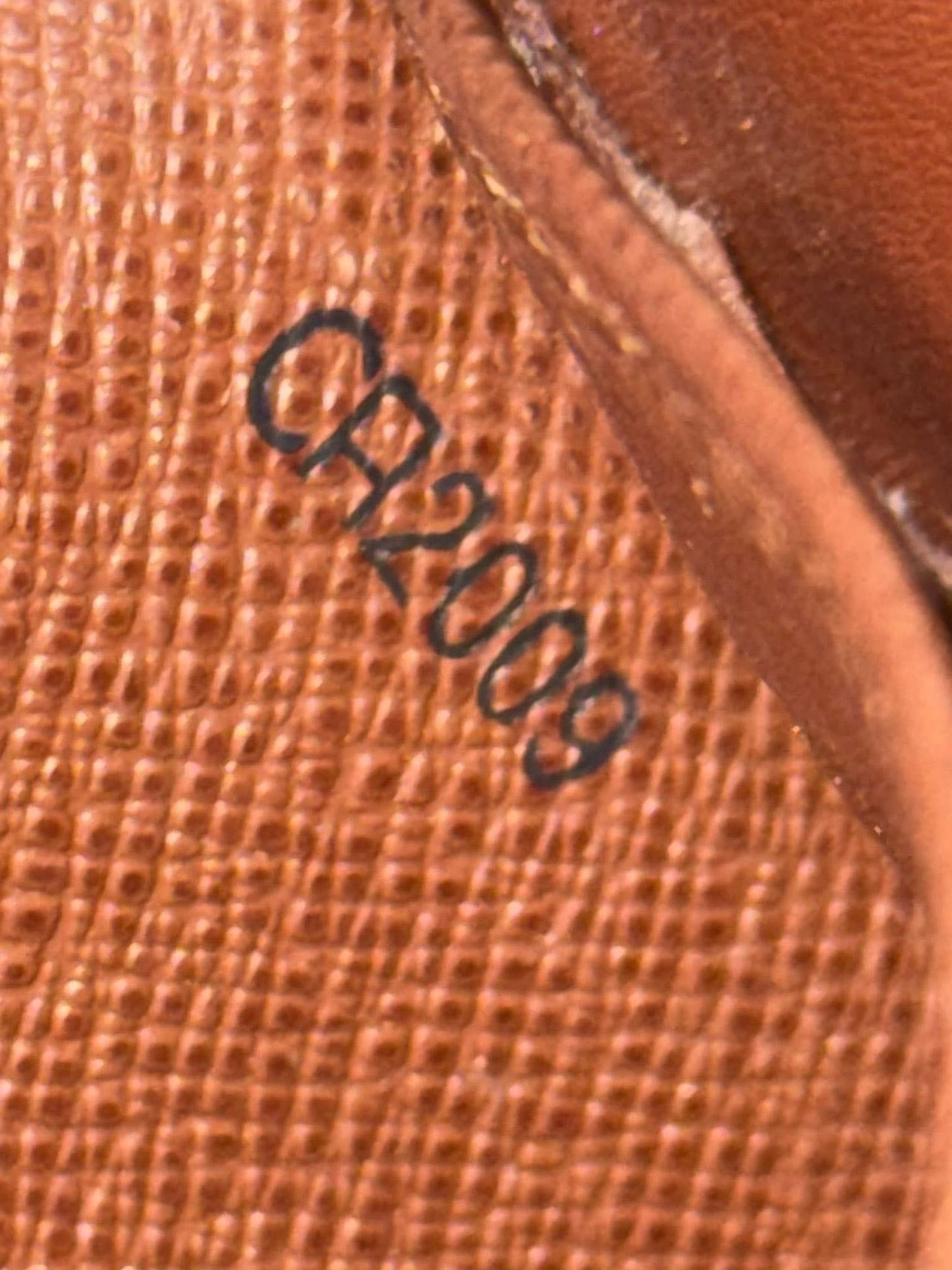 Sarah Wallet in Monogram 10 Cardholders 🗓️ Year: 2009