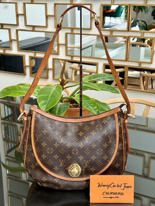 Tulum GM Shoulder/ Crossbody Bag - 🗓️ Year: 2010