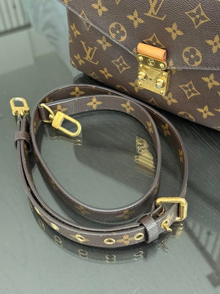 Pochette Metis in Monogram with Box, Dustbag, Insert organizer and Paper bag 🗓️ Year 2014