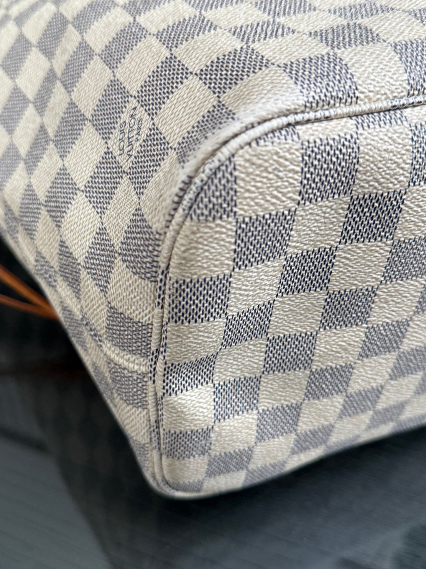 Neverfull MM Azur w/ Dustbag 
🗓️ Year: 2012