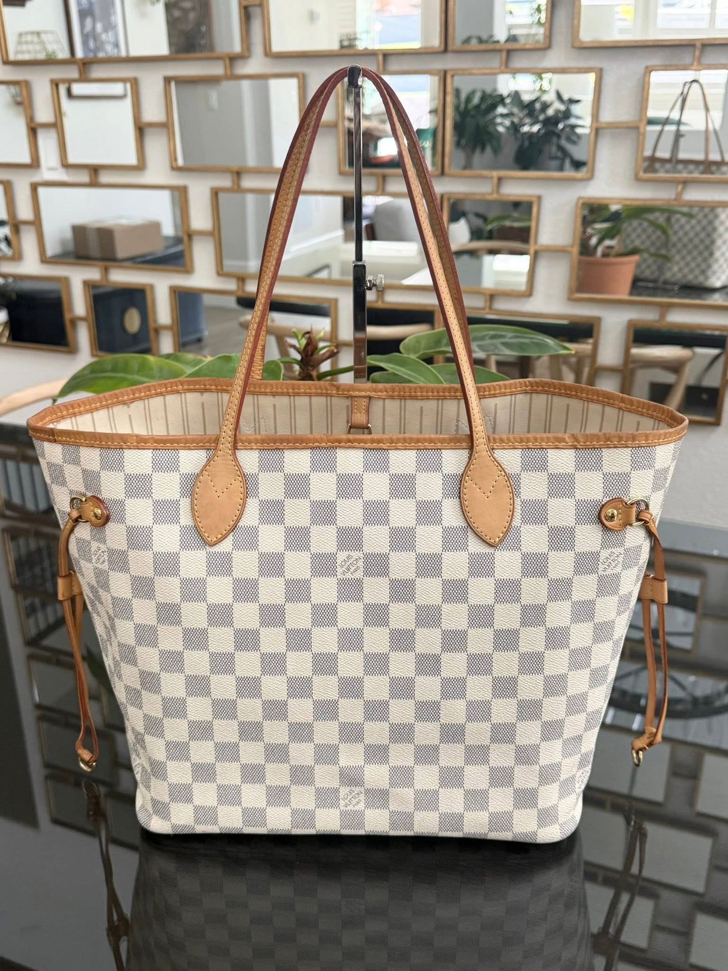 Neverfull MM Azur with Insert Organizer 📅 Year: 2011